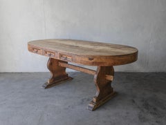 Tavolo da lavoro ovale Wabi Sabi per la casa di campagna francese
