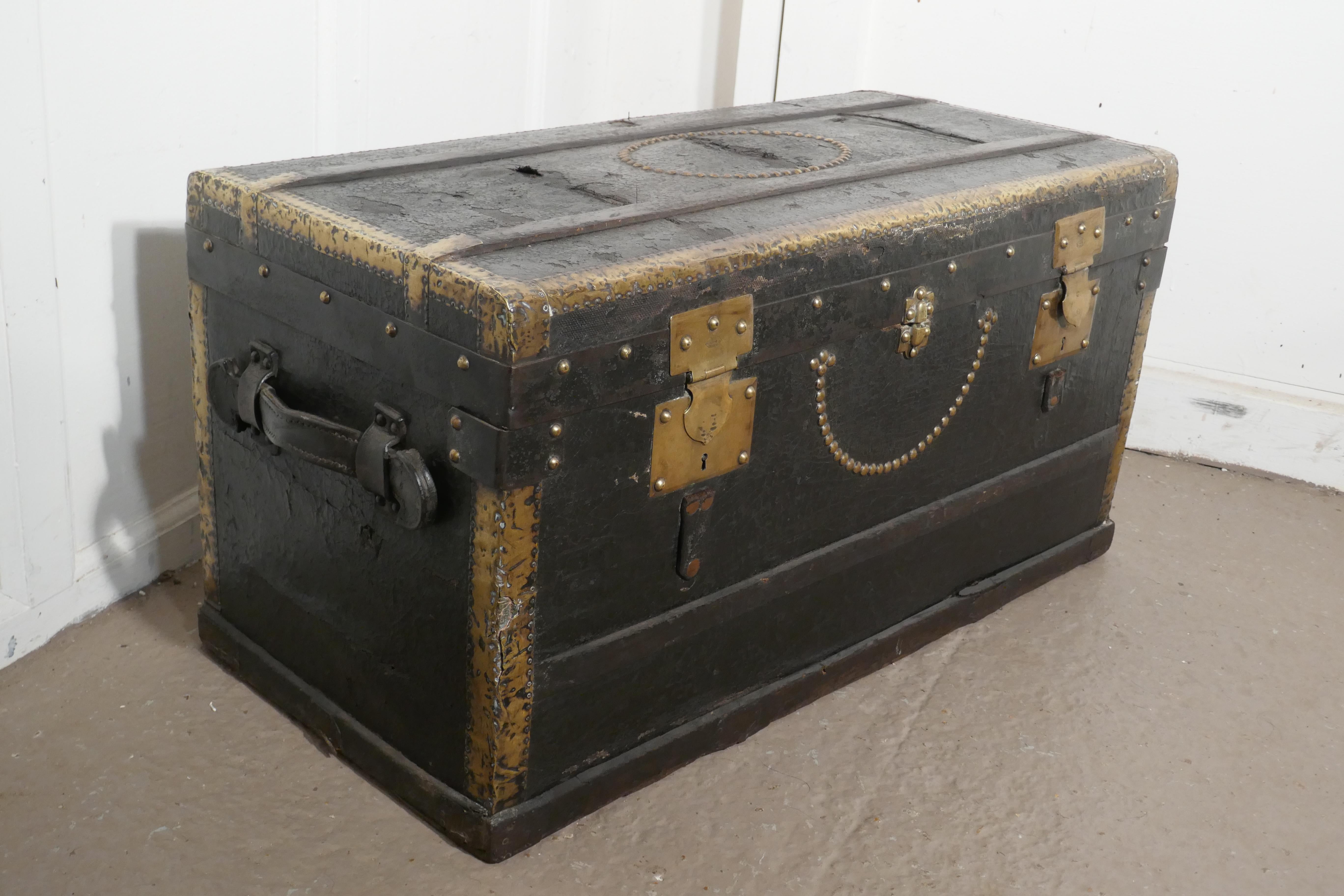 Victorian French Country House Chic Leather and Brass Bound Chest For Sale