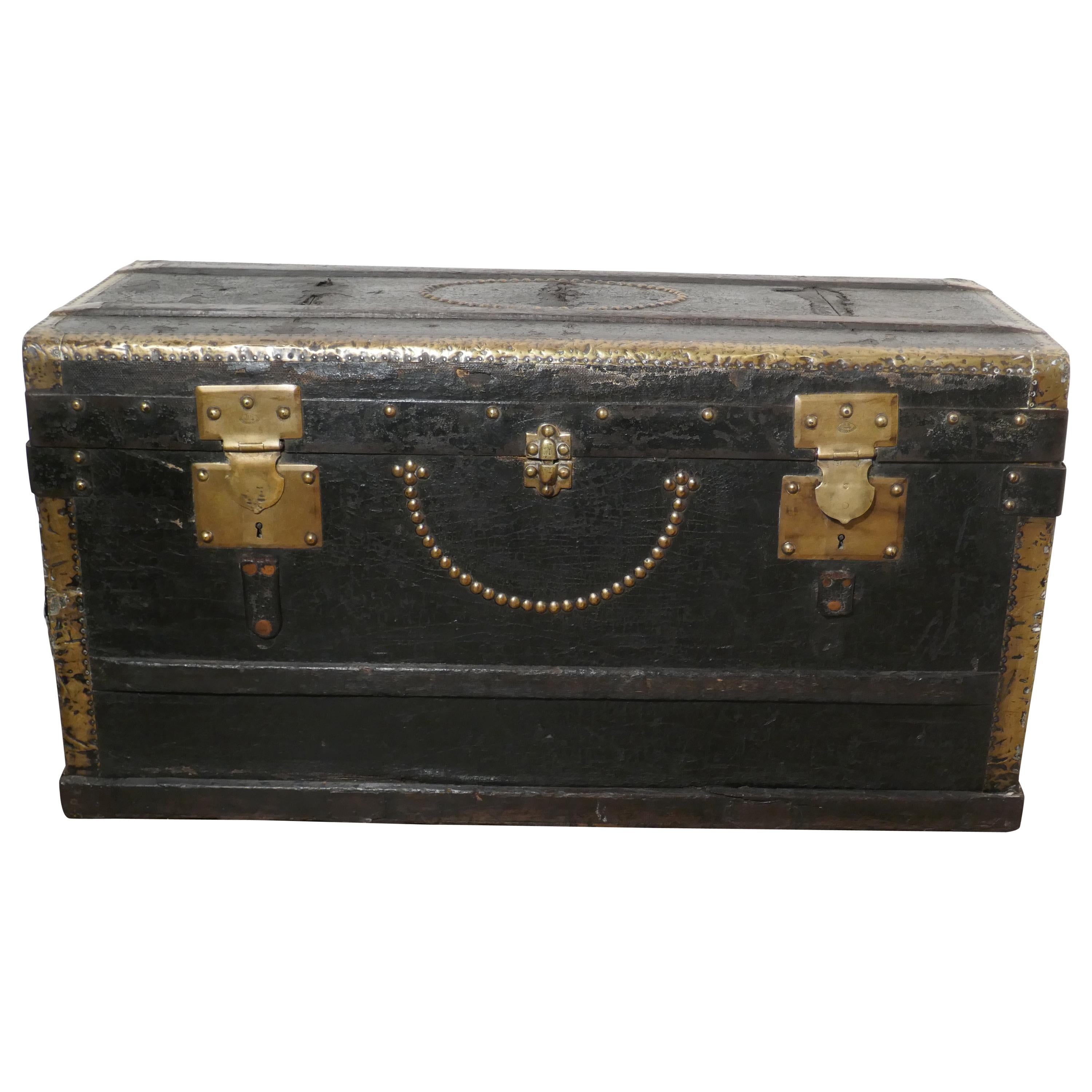 French Country House Chic Leather and Brass Bound Chest For Sale