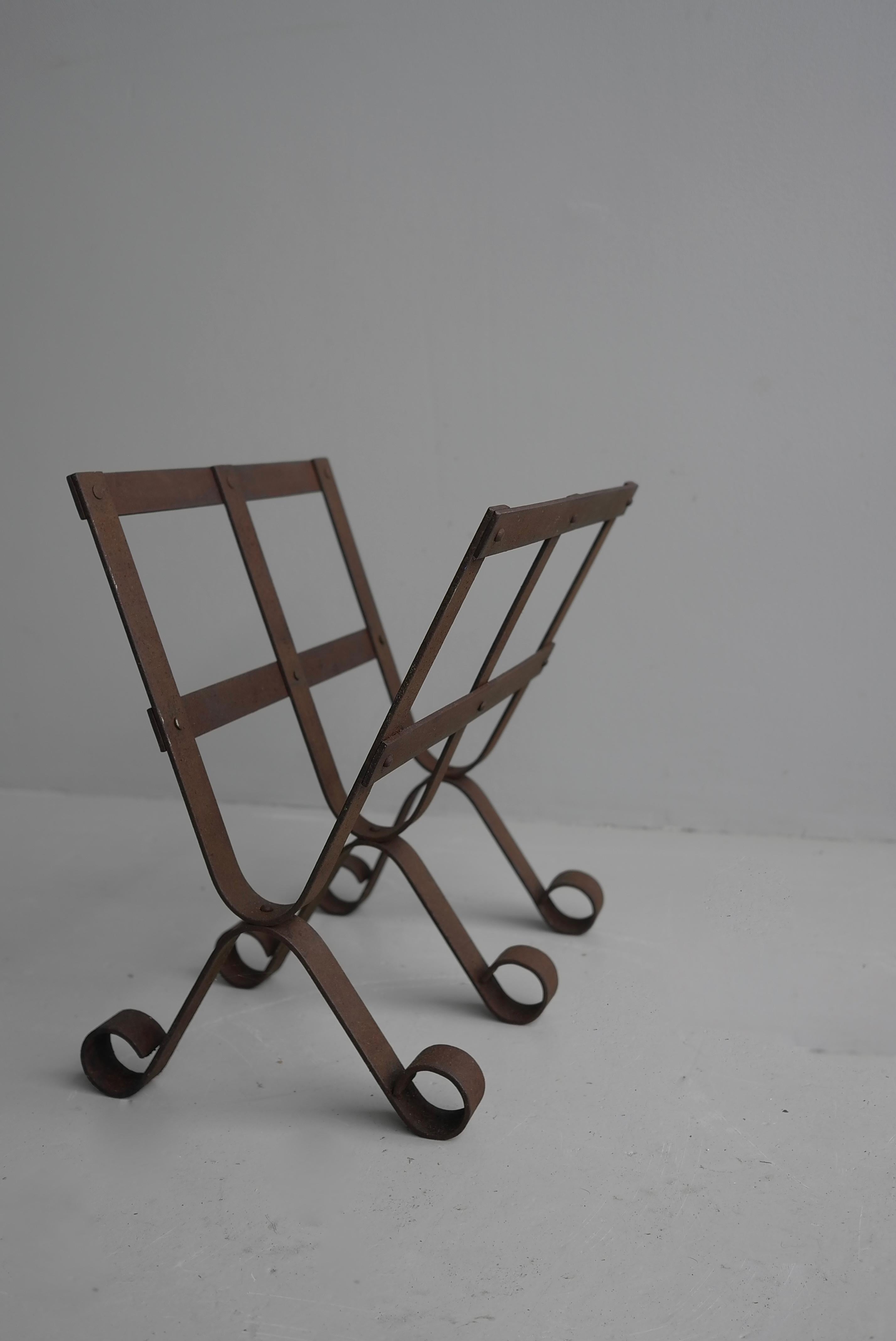 Francese French Country House Wrought Iron and Metal Log Holder 1920's in vendita