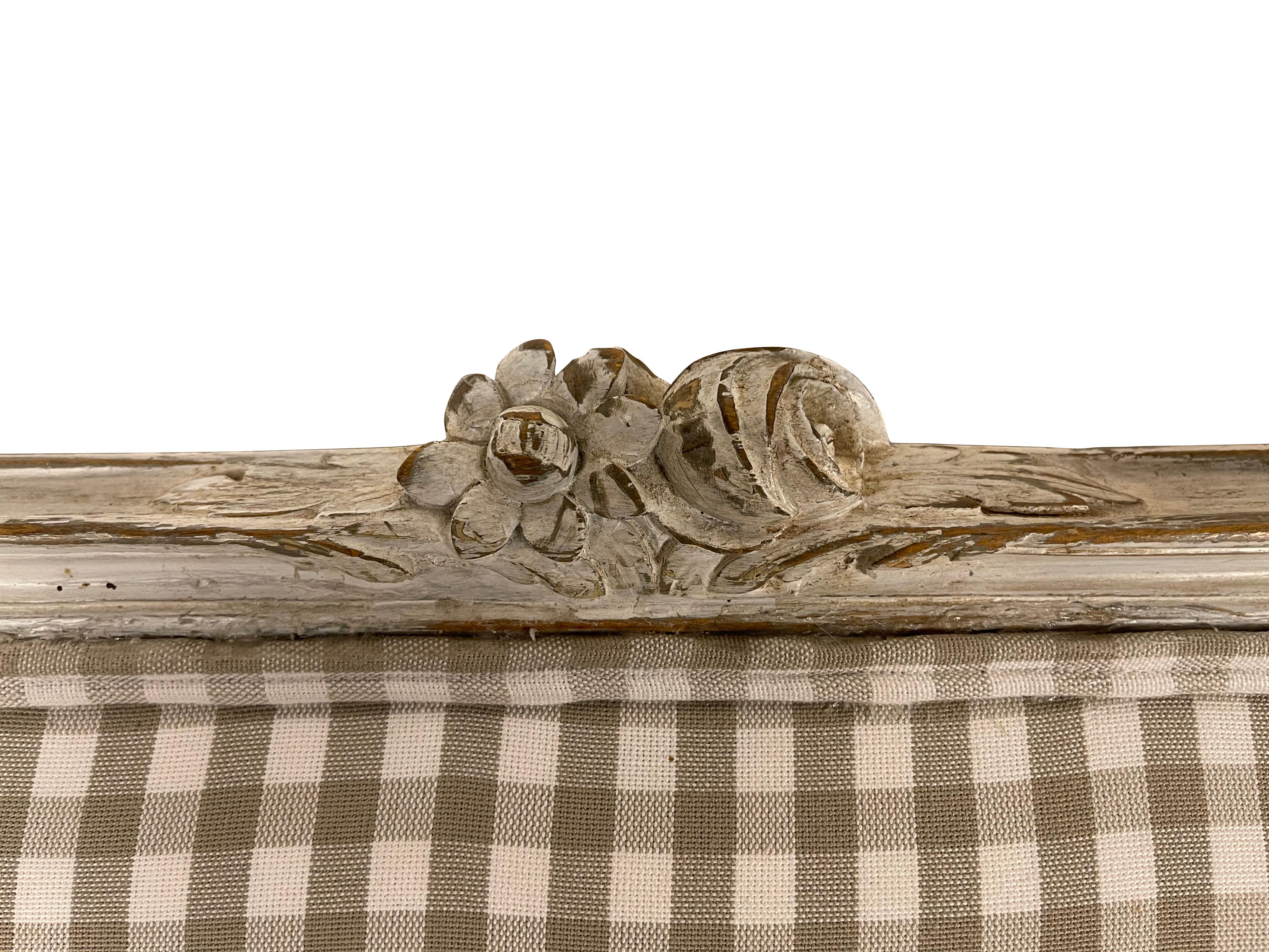 French Louis XV Settee with Grey Gingham In Good Condition In Essex, MA