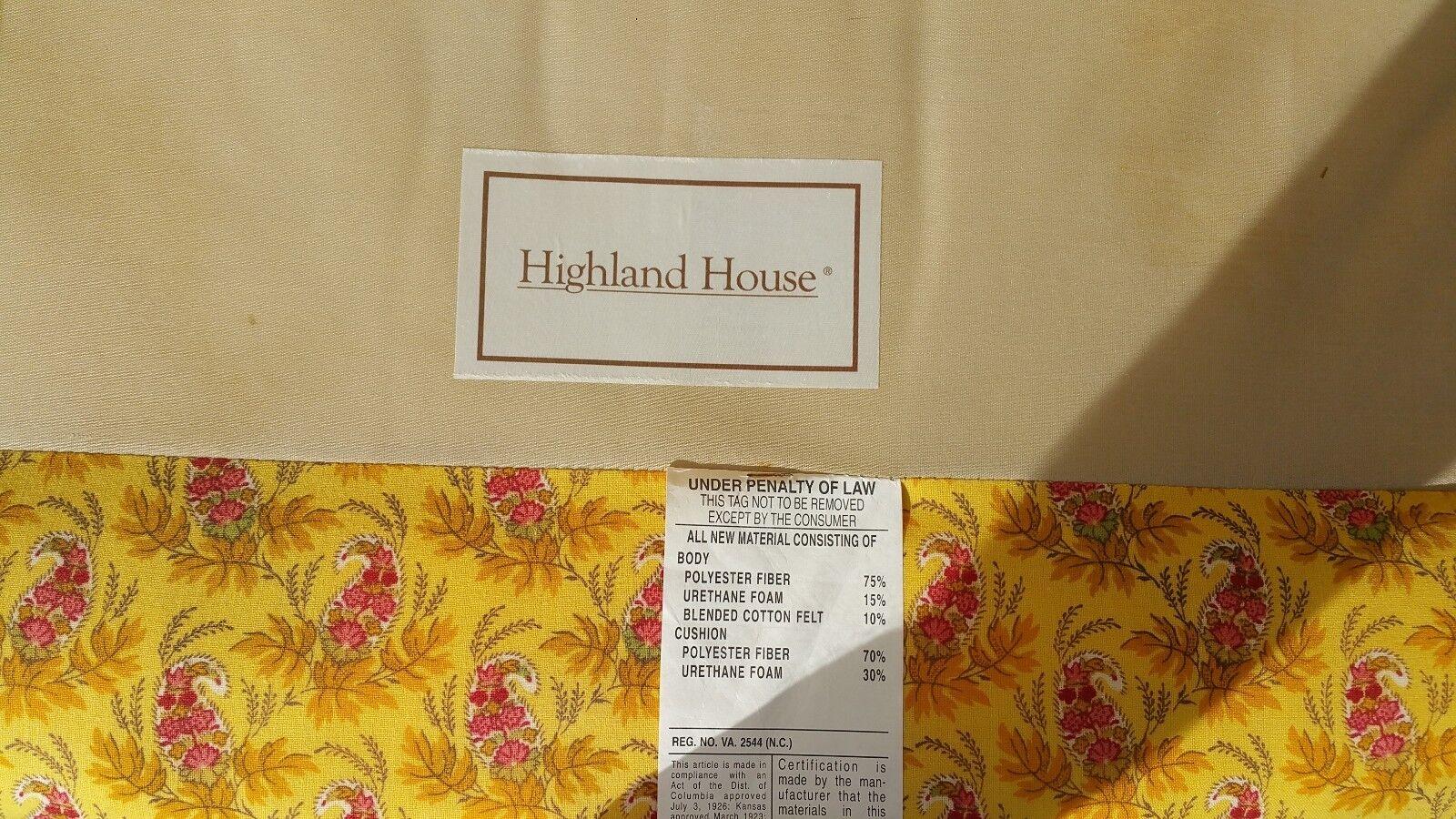 French Country Lounge Chair by Highland House  In Good Condition For Sale In Lake Worth, FL