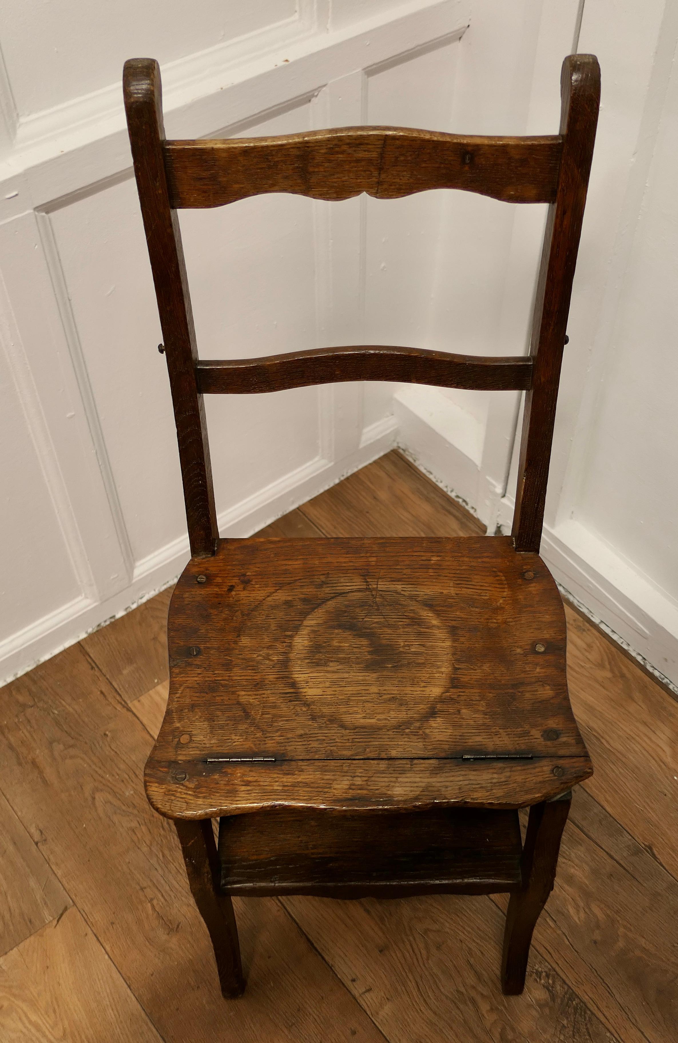 French Country Metamorphic Chair and Sturdy Ladder Steps a Very Useful Piece  In Good Condition For Sale In Chillerton, Isle of Wight