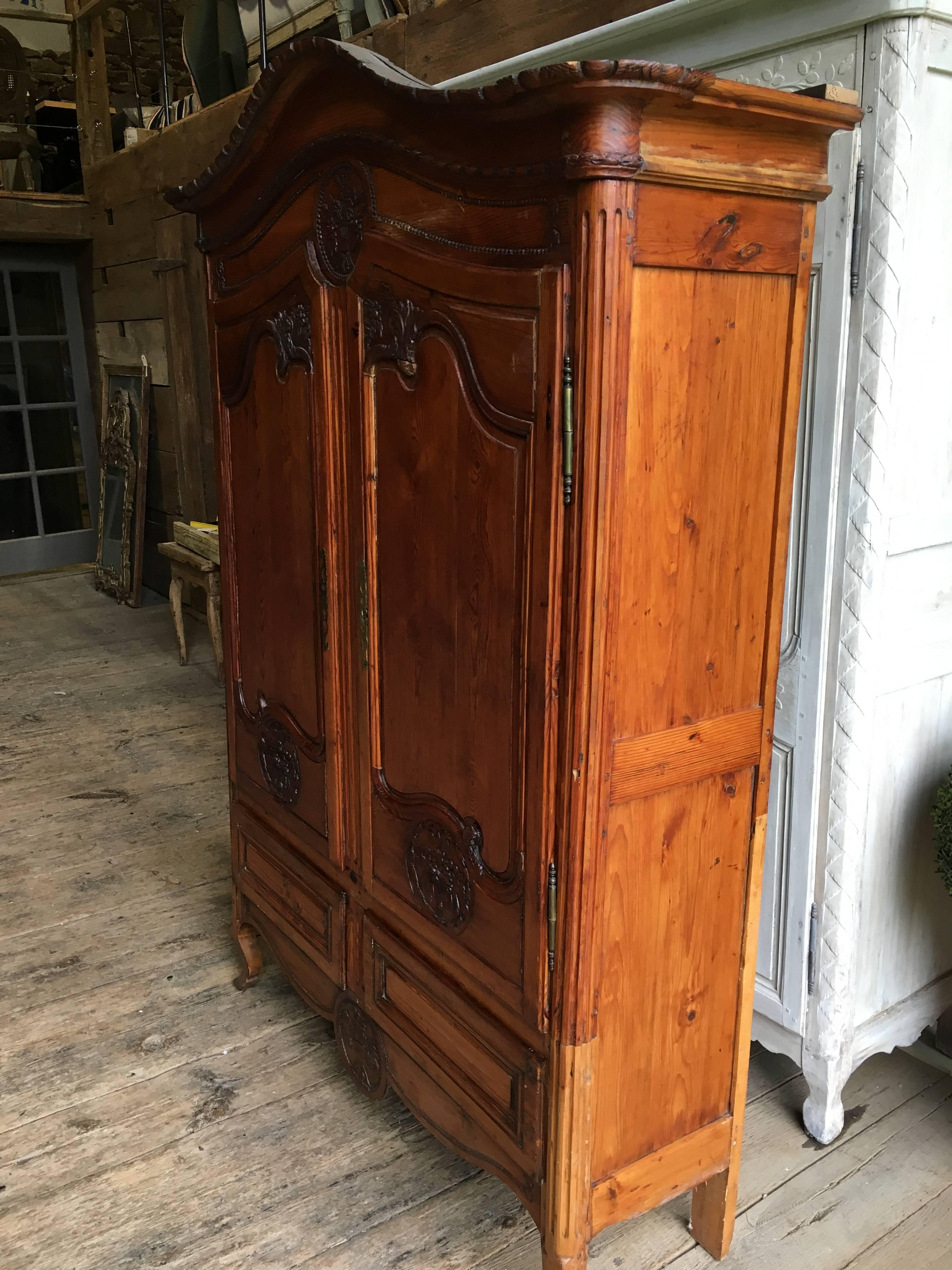 French Country Normandy Pine Armoire, circa 1800 2