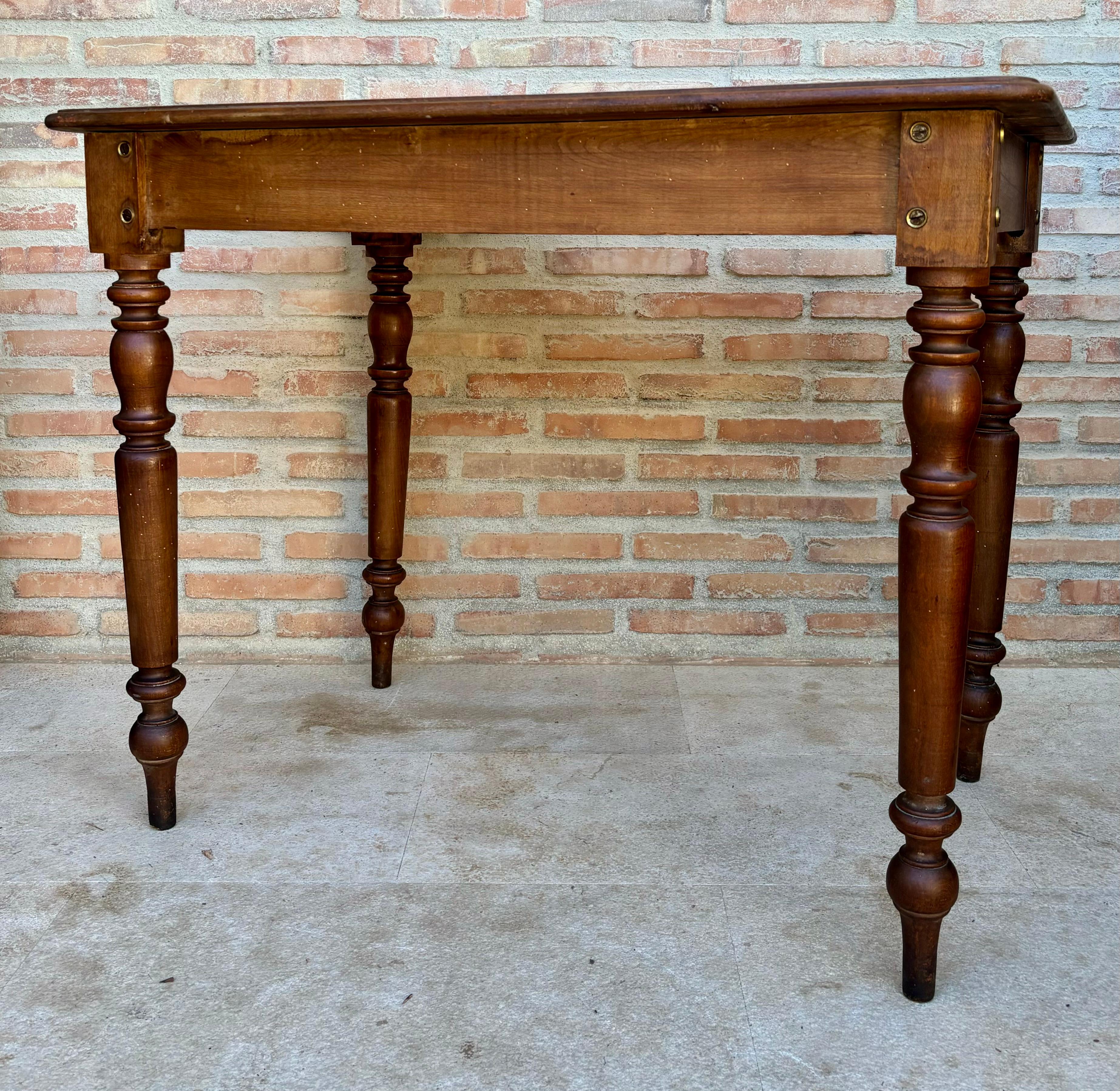 Tavolo da lavoro French Country in pino e Oak, anni '20 in vendita 2