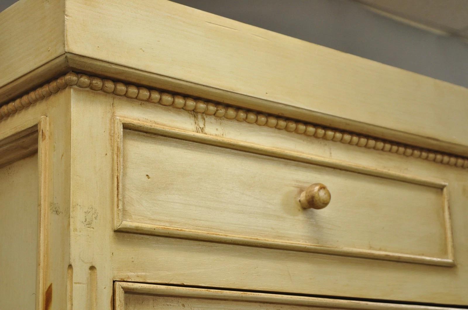 Französisch Land Provincial Distressed Kiefer knotig Holz 2 Teil Schrank Kabinett im Angebot 8