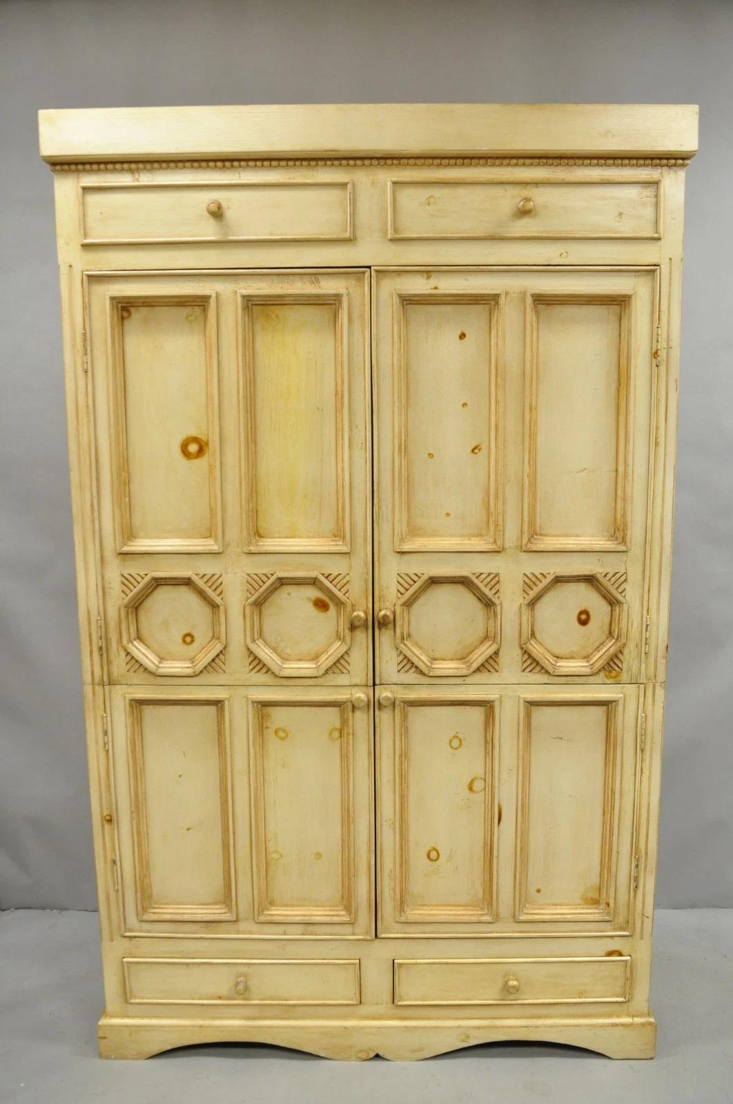 Französisch Land Provincial Distressed Kiefer knotig Holz 2 Teil Schrank Kabinett im Angebot 9