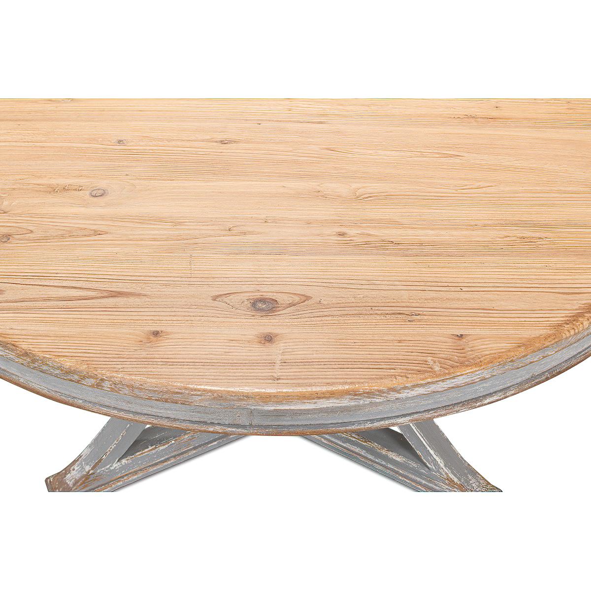 Asiatique Table de salle à manger ronde de style campagnard français en vente