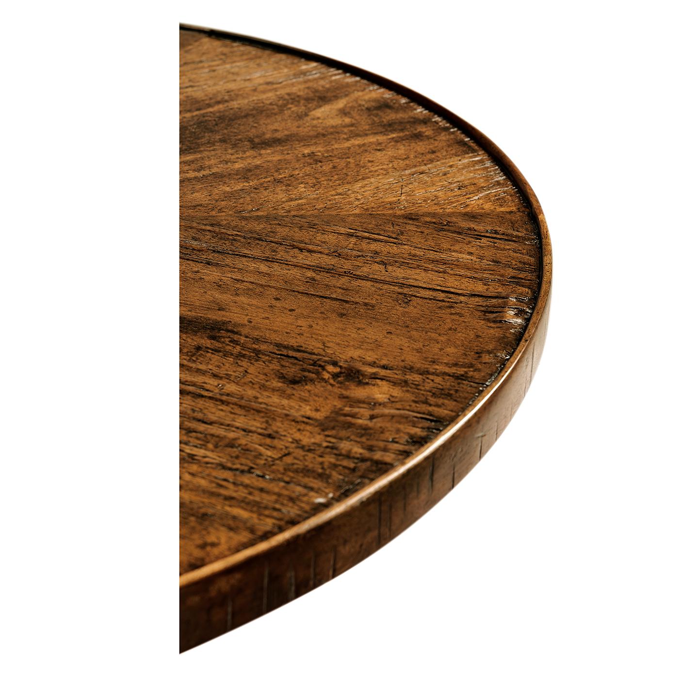 Runder Beistelltisch French Country - Nussbaum im Zustand „Neu“ im Angebot in Westwood, NJ