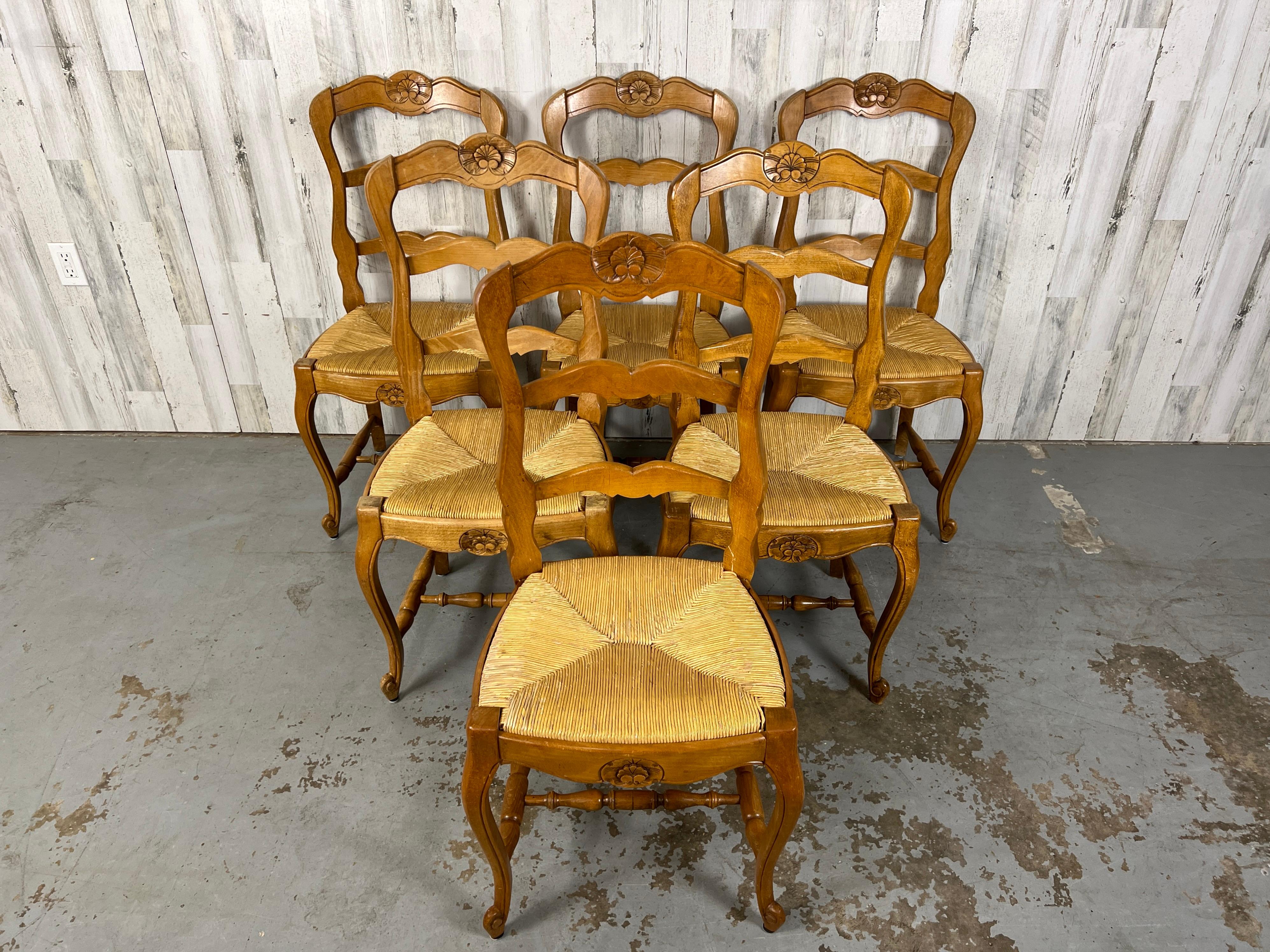 French Country Rush Dining Chairs In Good Condition In Denton, TX