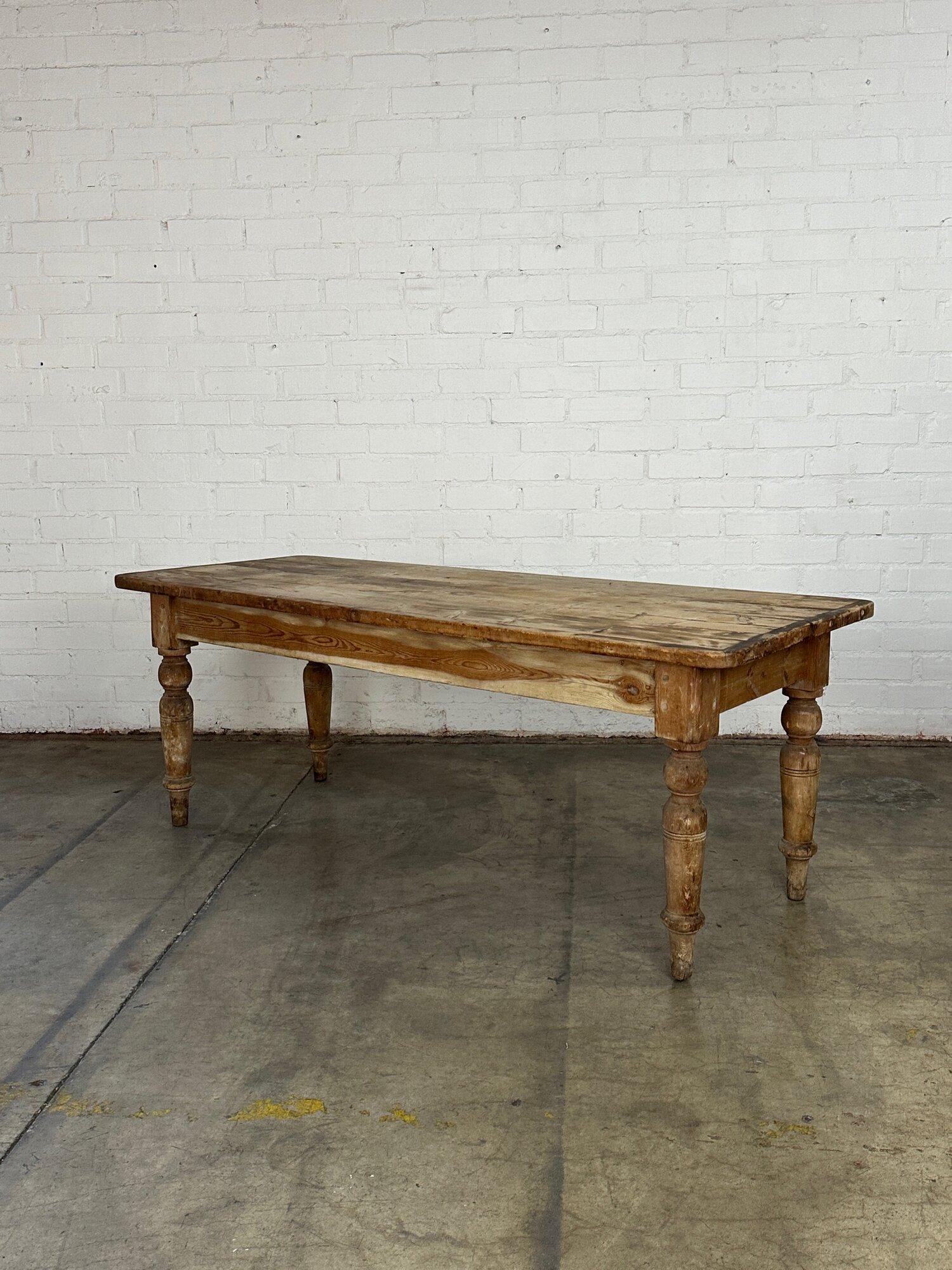 French Country Rustic Dining Table For Sale 2