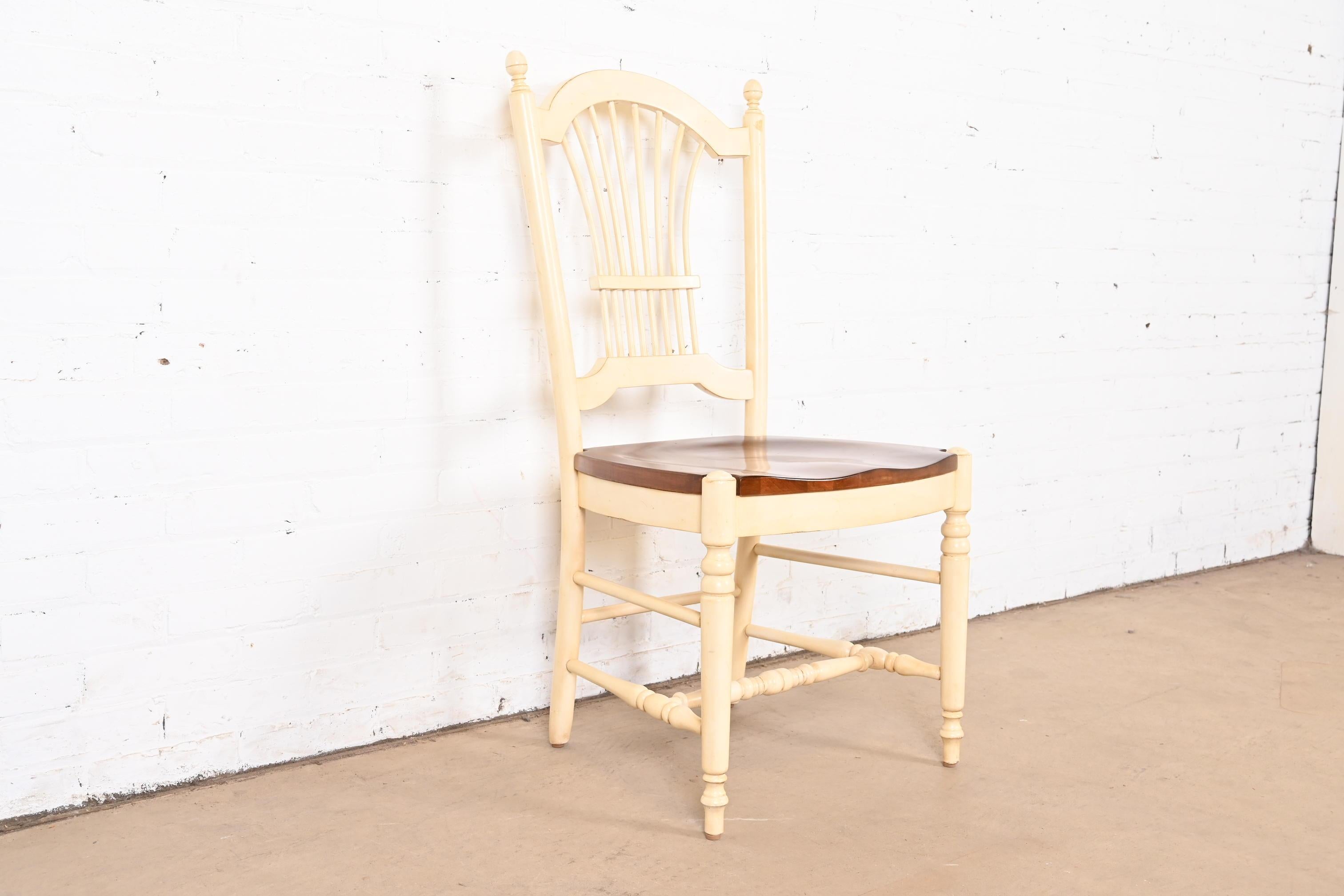 Late 20th Century French Country Solid Maple and White Lacquered Desk or Side Chair For Sale