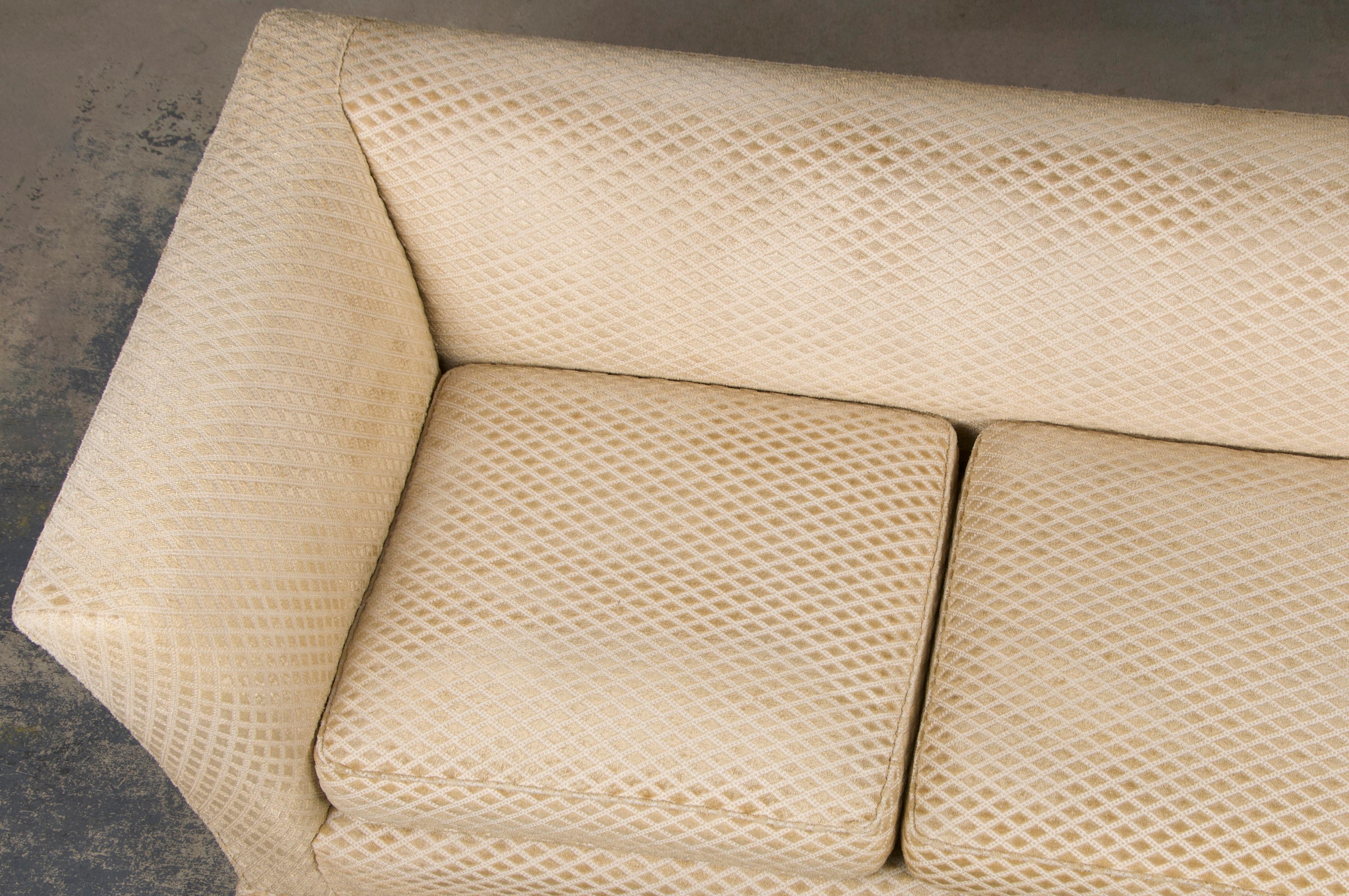 Französischer Landhausstil 3-Sitzer Sofa W/ Beige Samt (Französische Provence)
