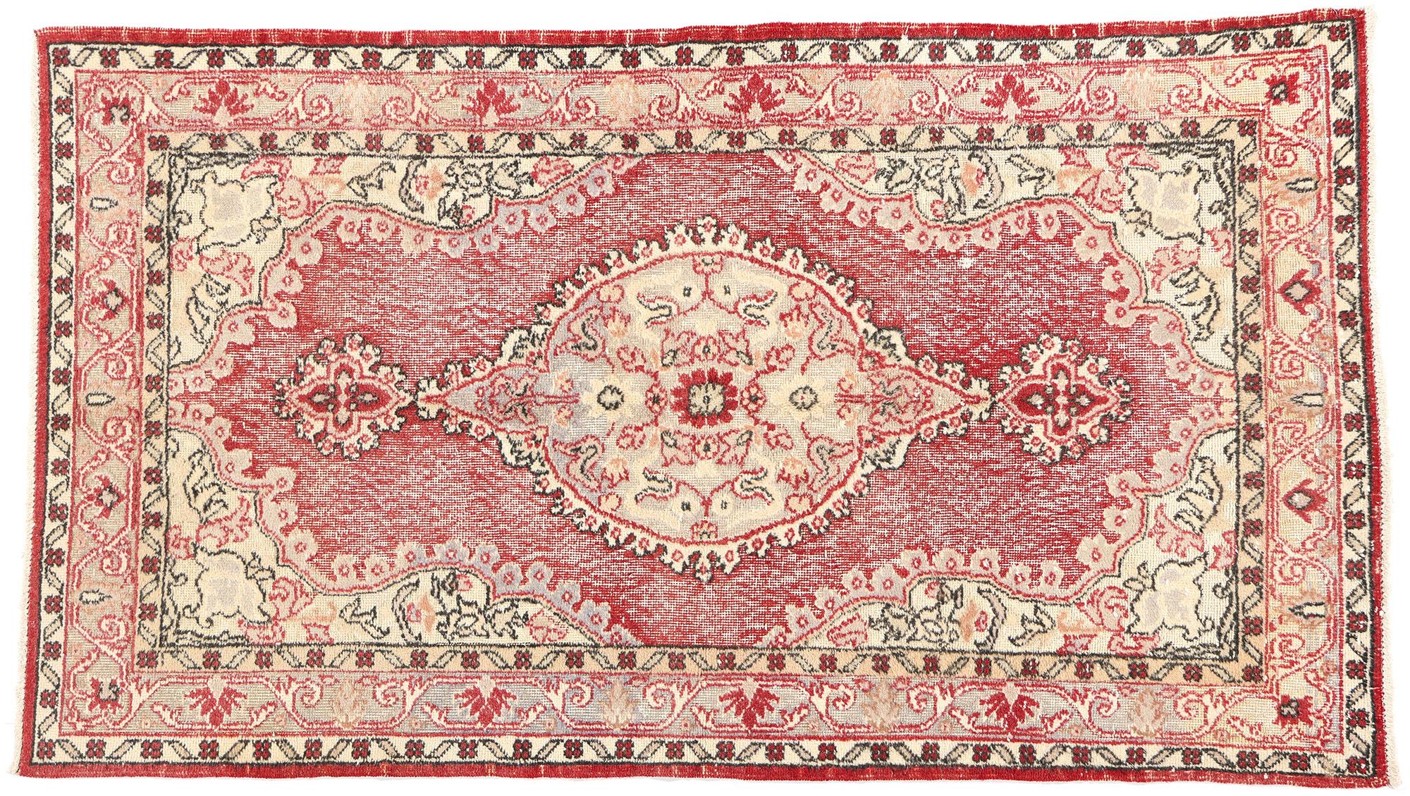 Tapis Sivas turc vintage vieilli en vente 2