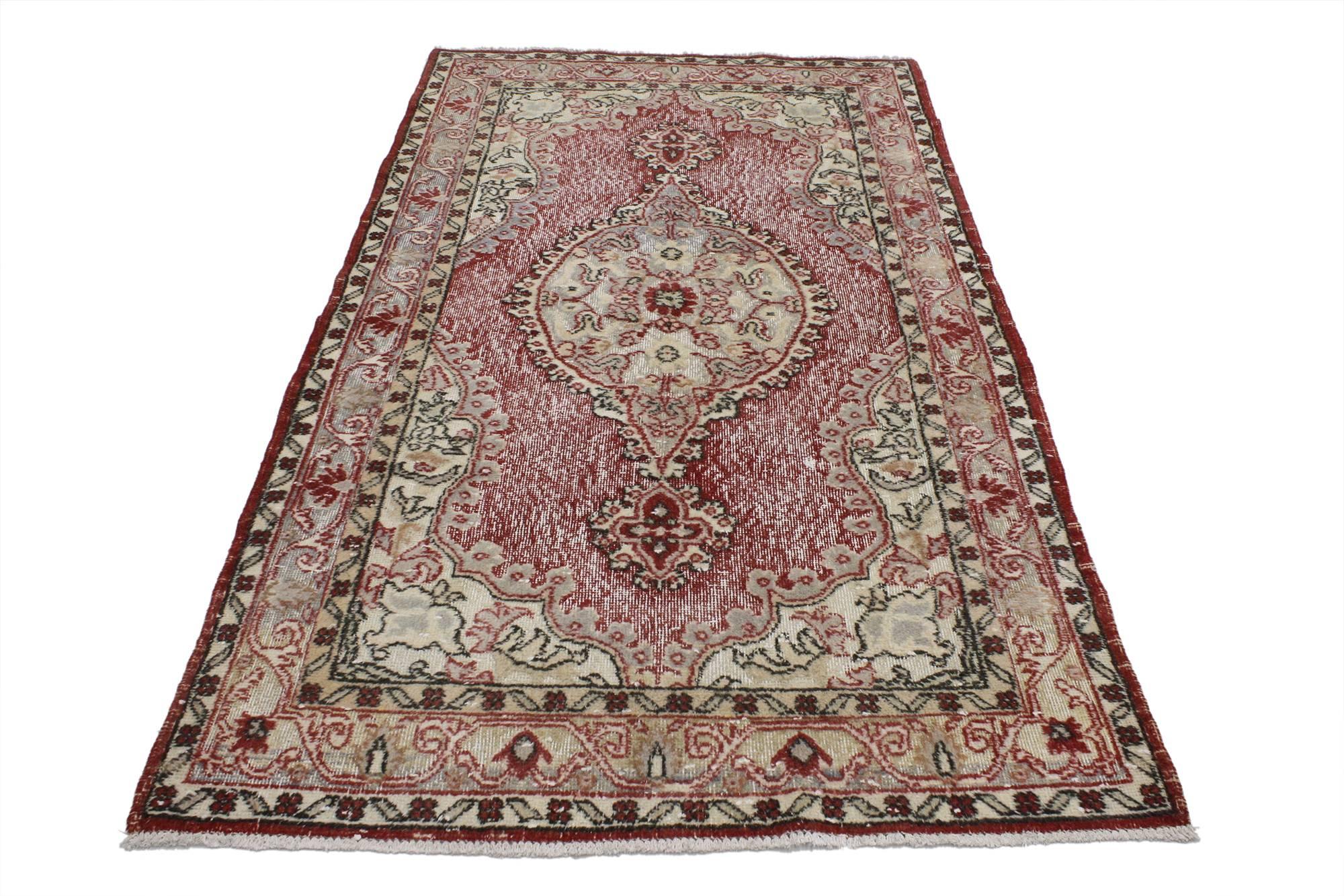 51941, French country style distressed vintage Turkish Sivas rug, Accent rug. Dashing and darling this distressed vintage Sivas rug embodies the beauty of French Country style and Turkish weaving. A round medallion with pendants at opposite ends