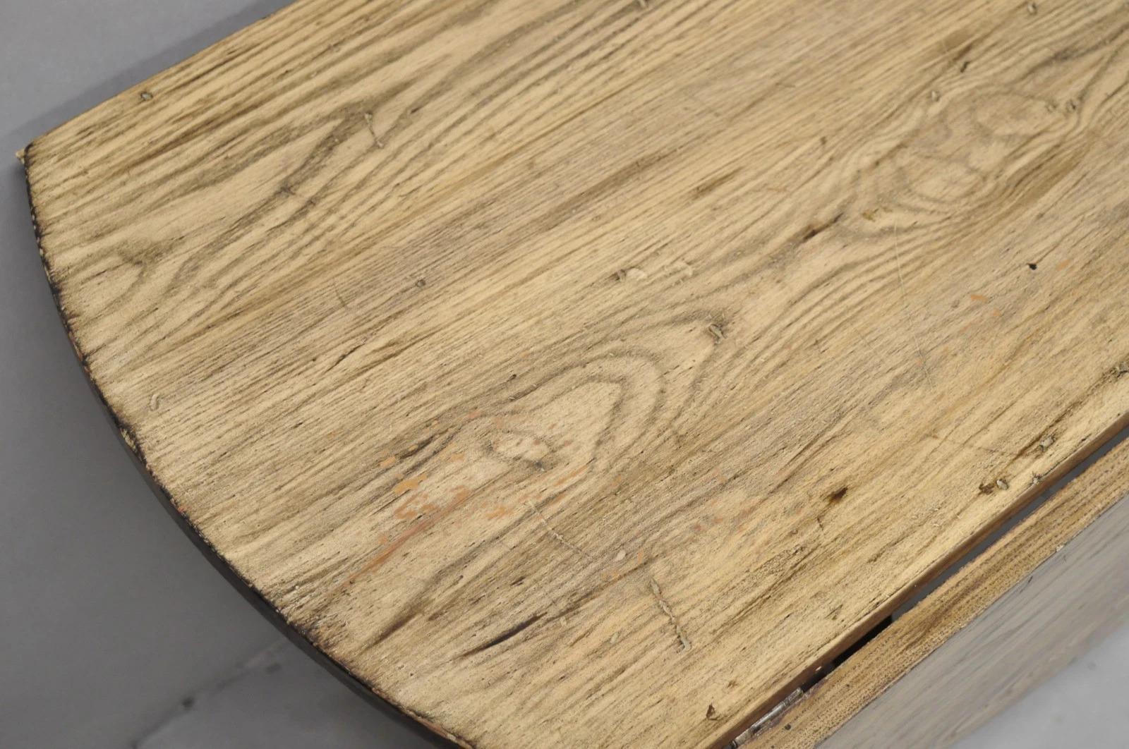 French Room Table de salle à manger ovale à abattant Farmhouse en pin strié en vente 7