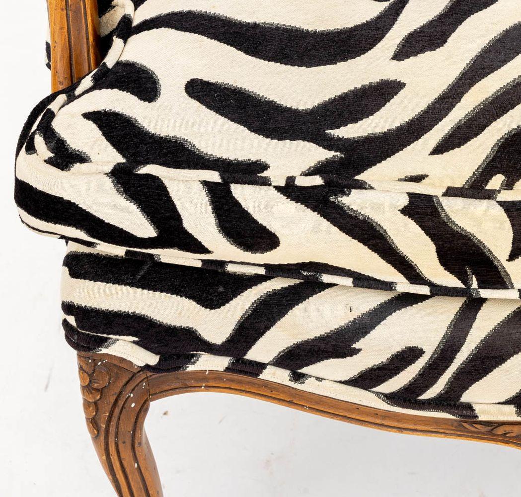 20ième siècle Style Upholstering zébré, 2 chaises de style campagnard français en vente