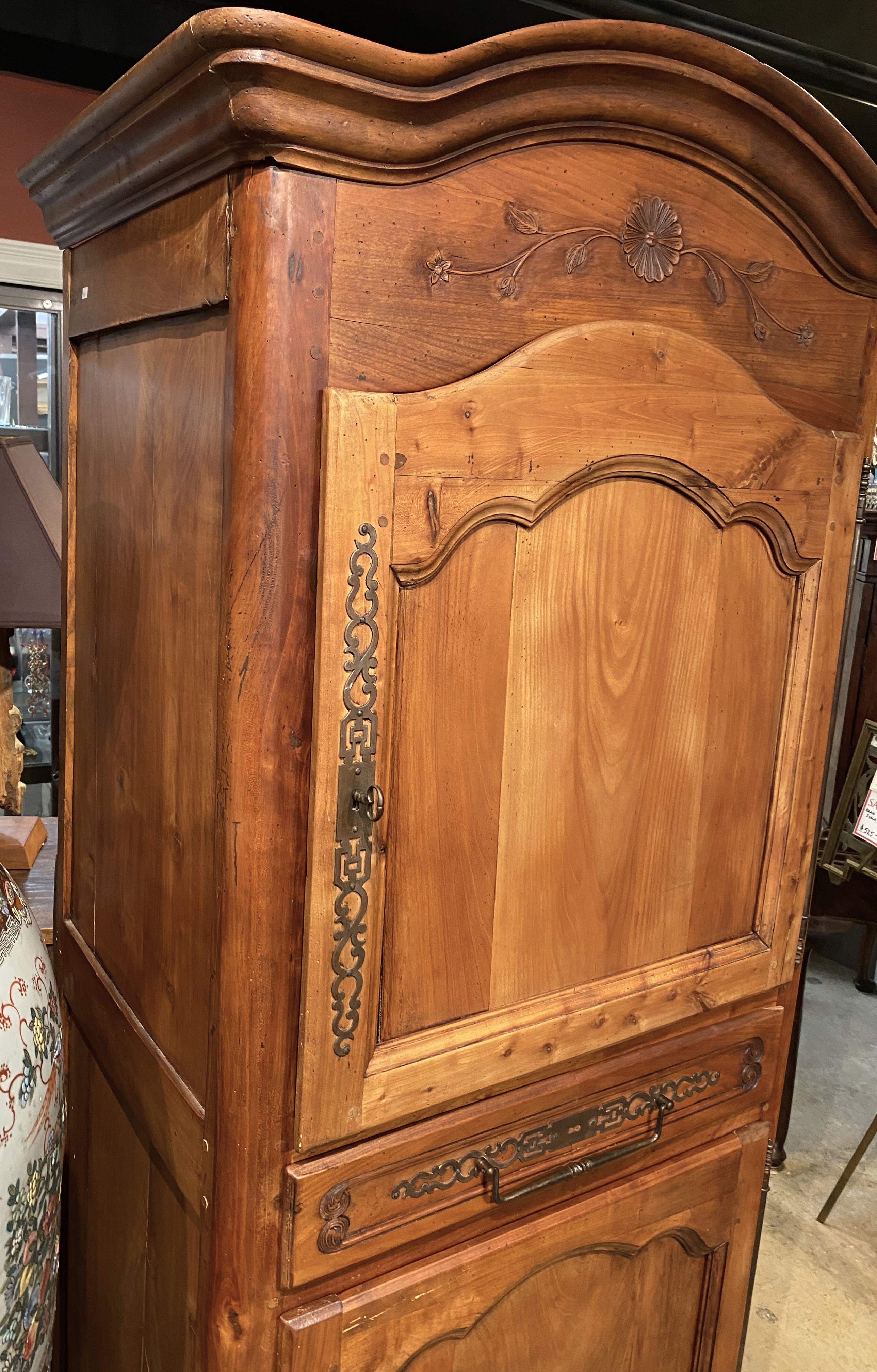 Hand-Carved French Country Two Door Fruitwood Cupboard with Carved Floral Detail For Sale