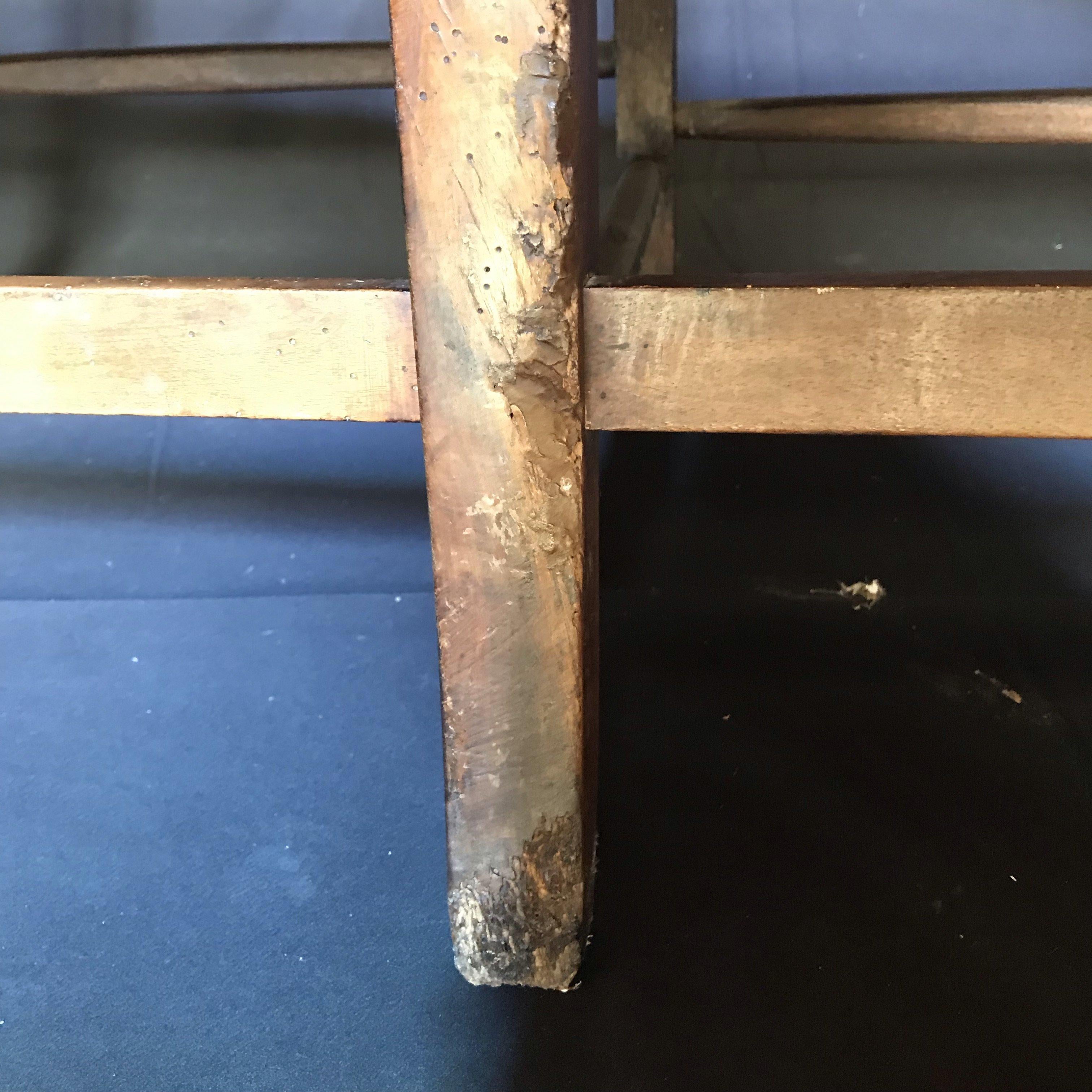 French Country Walnut Settee or Sofa with Rush Seat In Good Condition In Hopewell, NJ