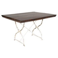 Tavolo in noce French Country con base in ferro
