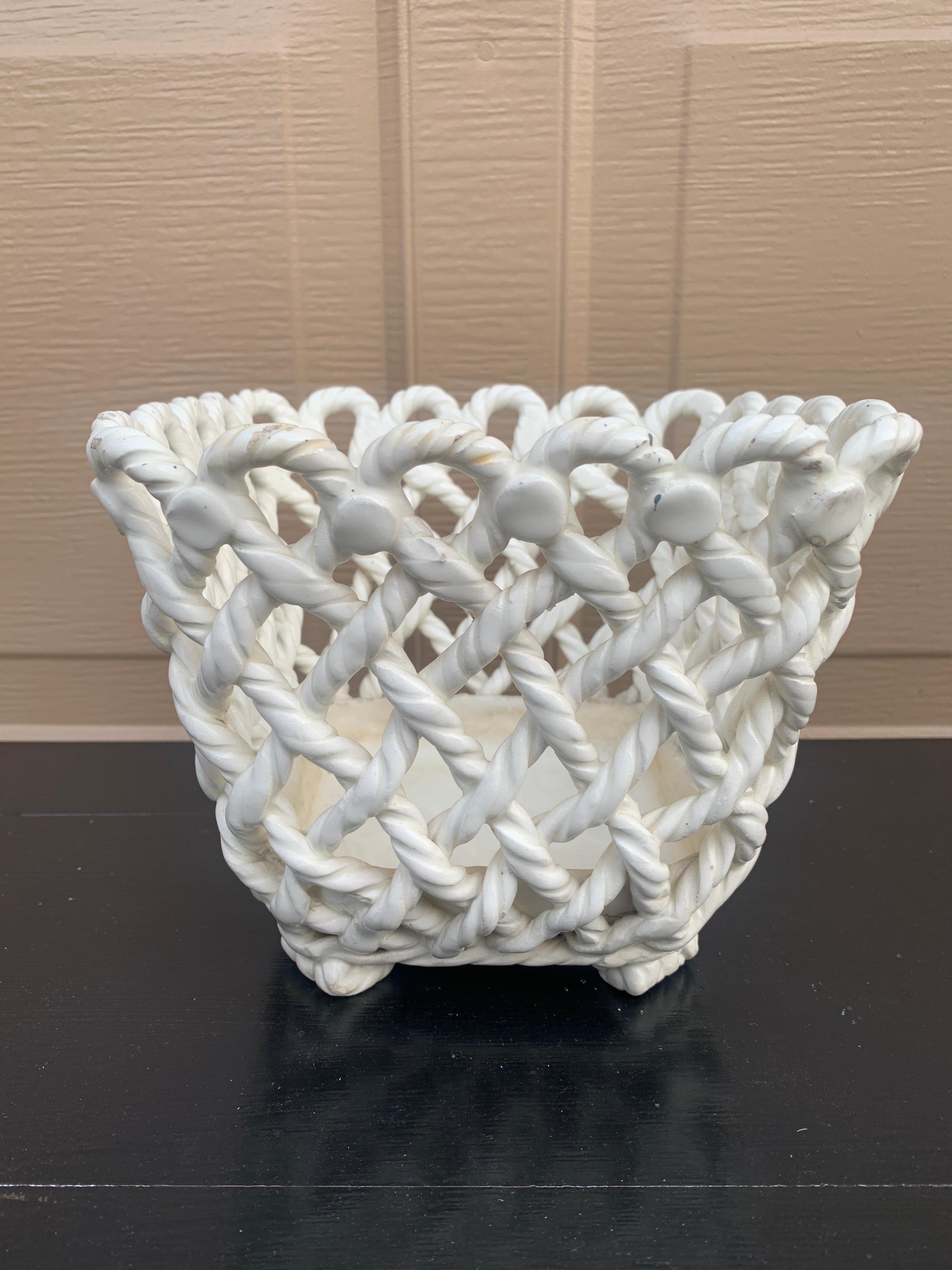 Cesta Cachepot de Cerámica Blanca Tejida con Cuerda País Francés en venta 3