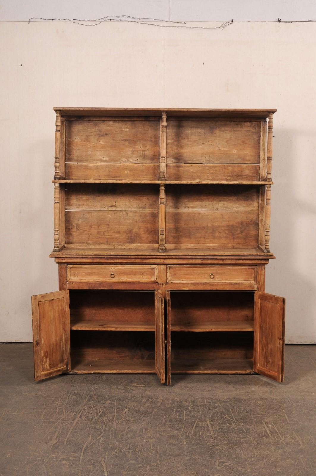 Französischer Hutch-Schrank aus Holz im Landhausstil, um 1850 im Angebot 8