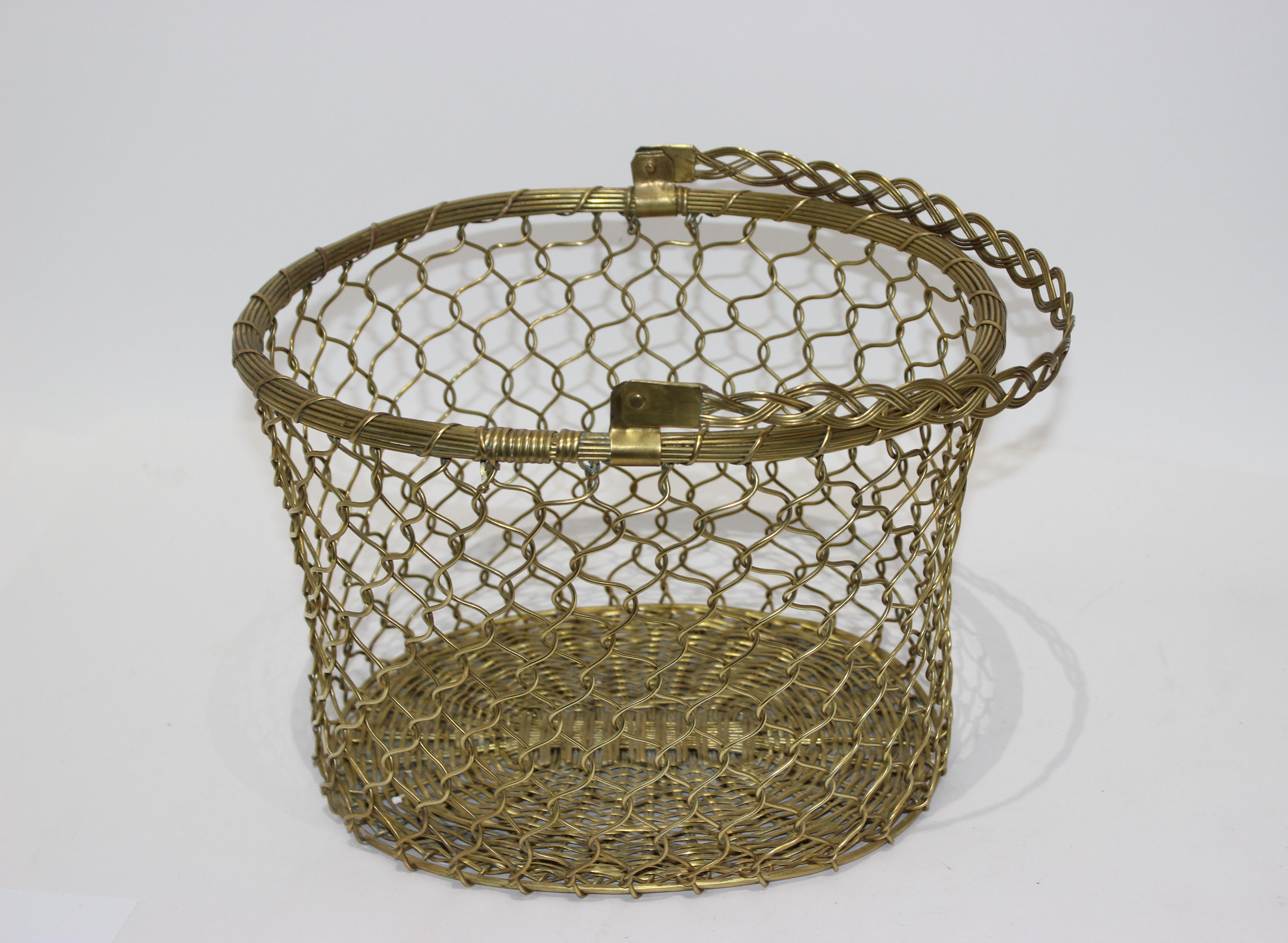 italien Panier en laiton tressé en vente