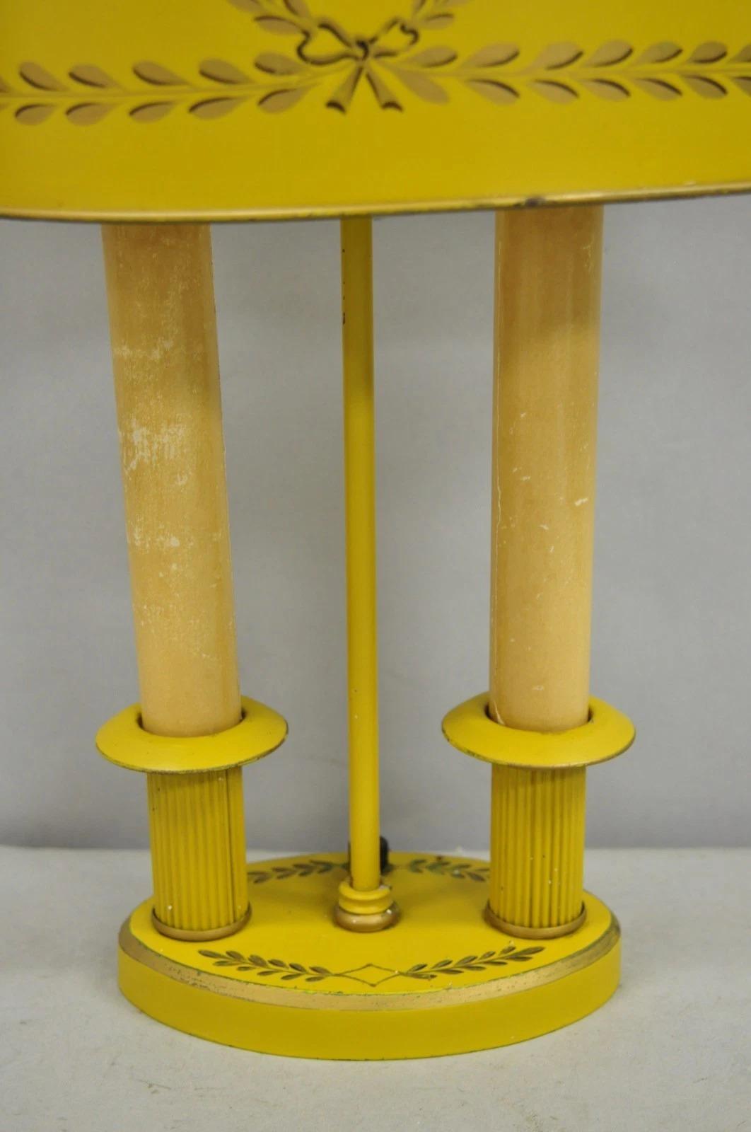 French Country Yellow Painted Tole Metal Bouillotte Candlestick Table Lamp In Good Condition For Sale In Philadelphia, PA