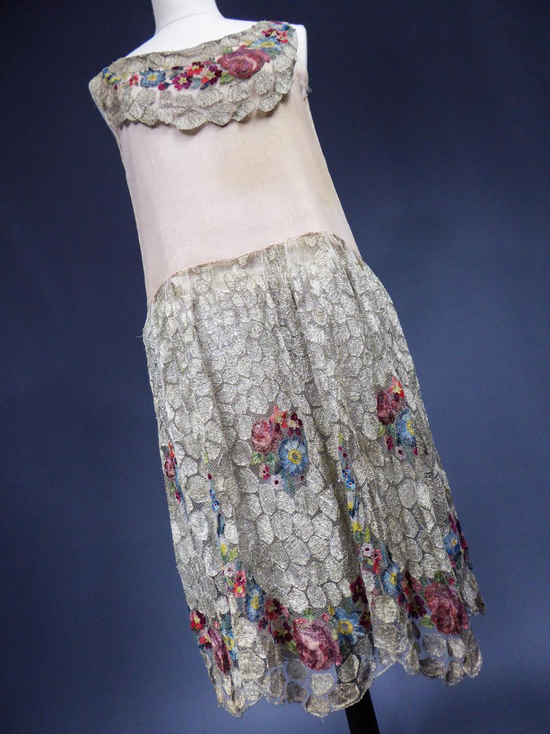 Women's French Couture Art Deco Flapper Dress Net and Voile Embroidered Circa 1920/1925 For Sale