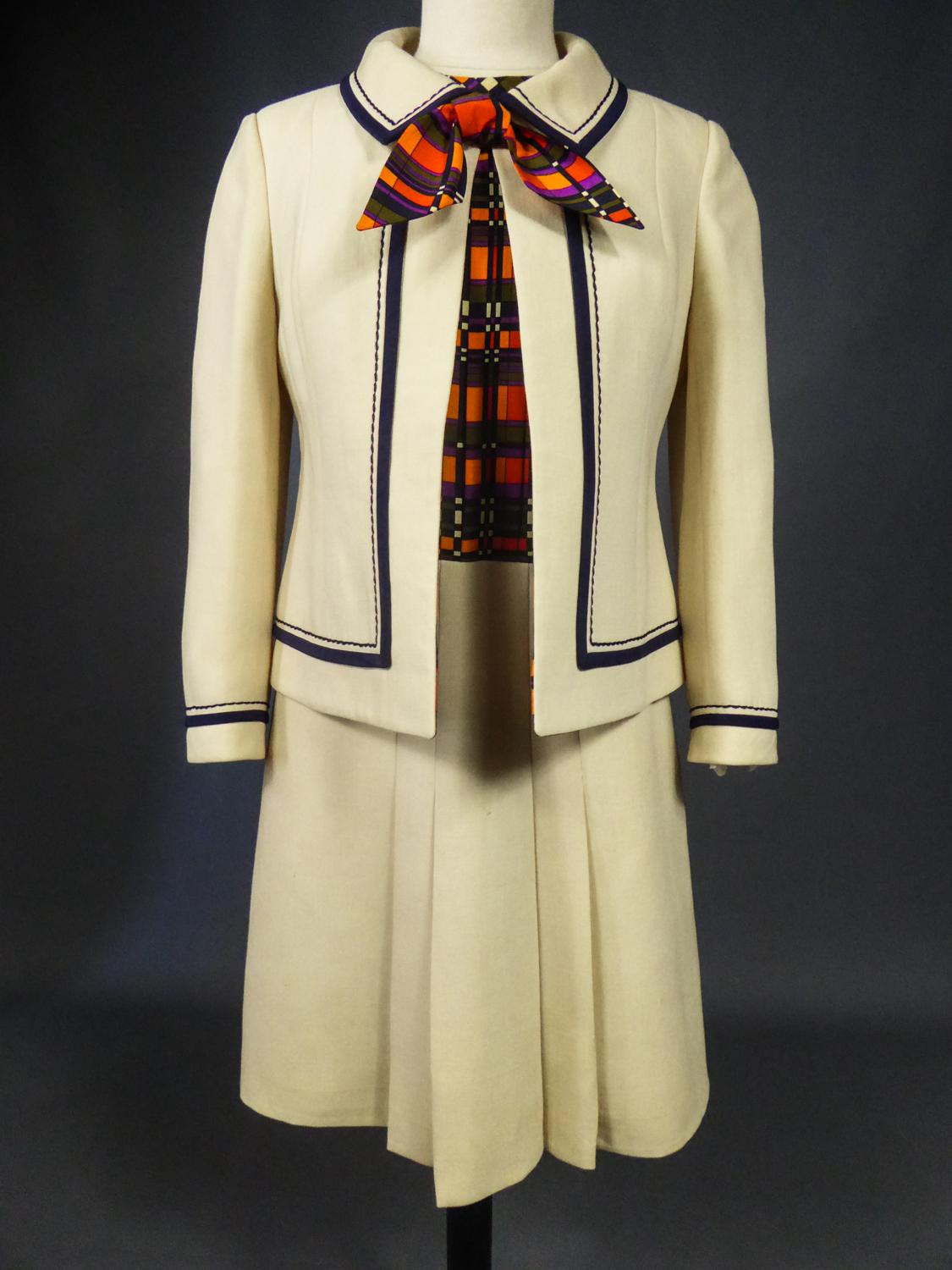 French Couture Dress and Jacket in the style of Balmain Circa 1972 In Good Condition In Toulon, FR