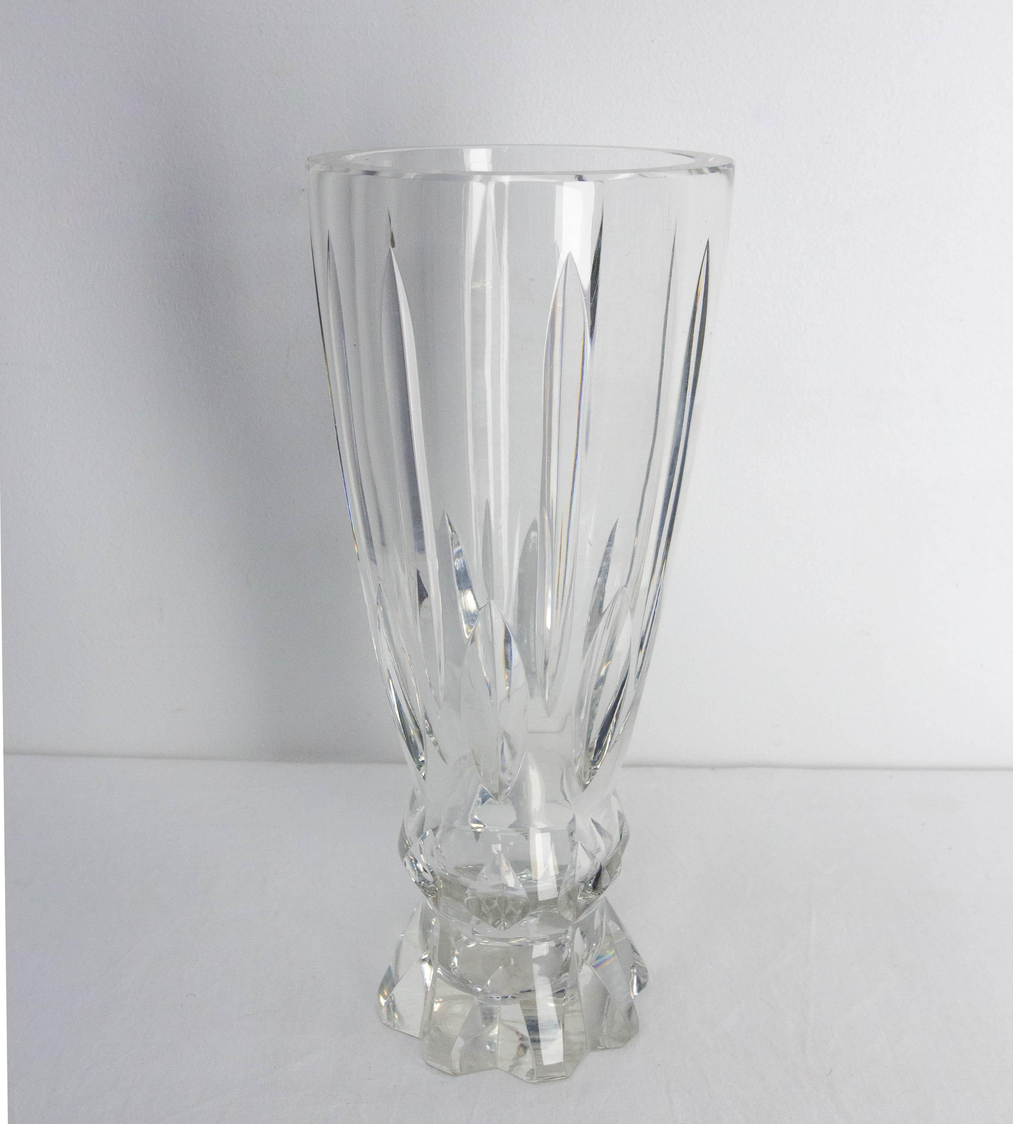 Mid-Century moderno Vaso di Cristallo Francese Manifattura di Sèvres 1960 circa in vendita