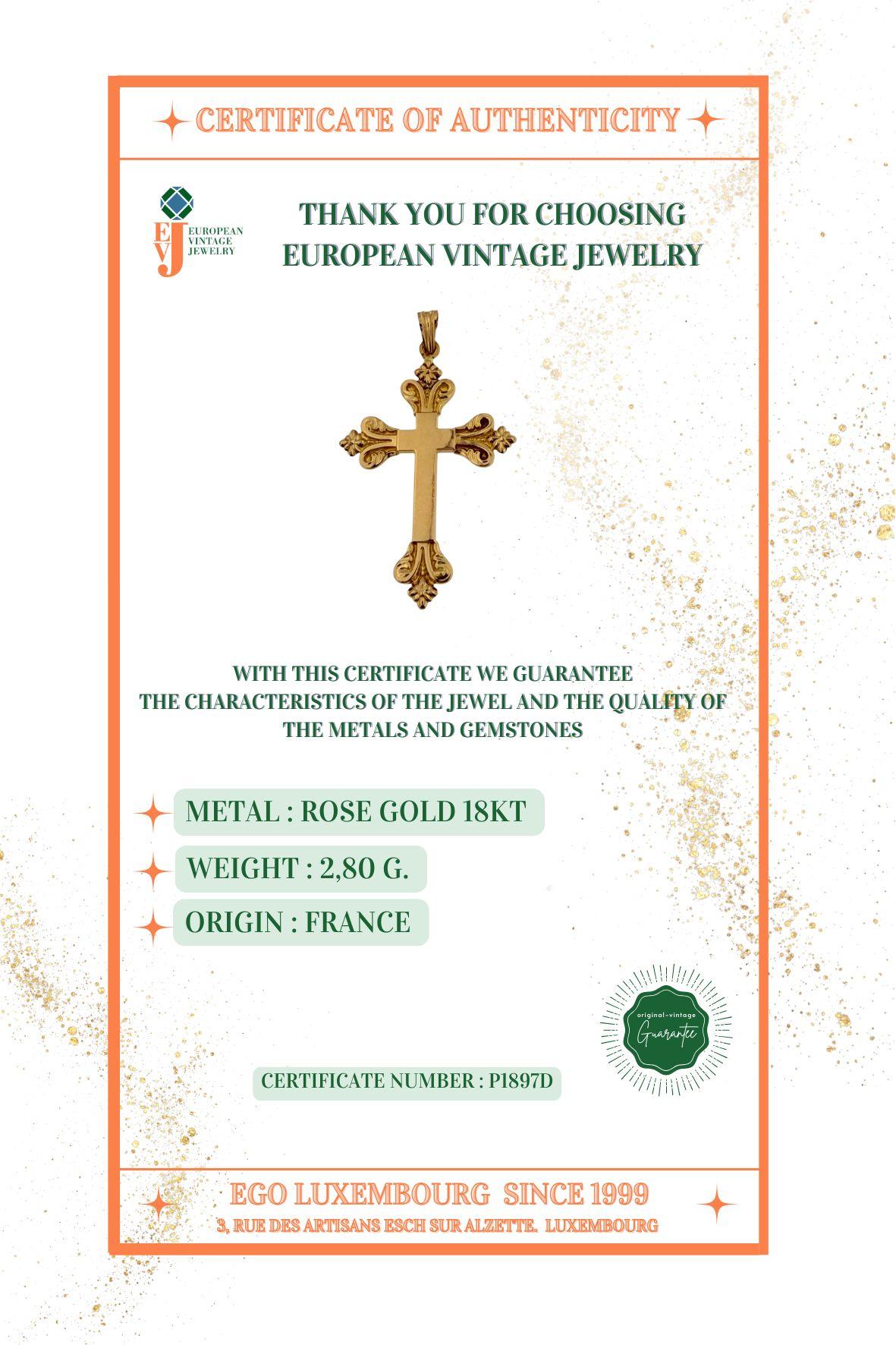 French Cross 18 karat Rose Gold Fleur de Lys Design For Sale 3