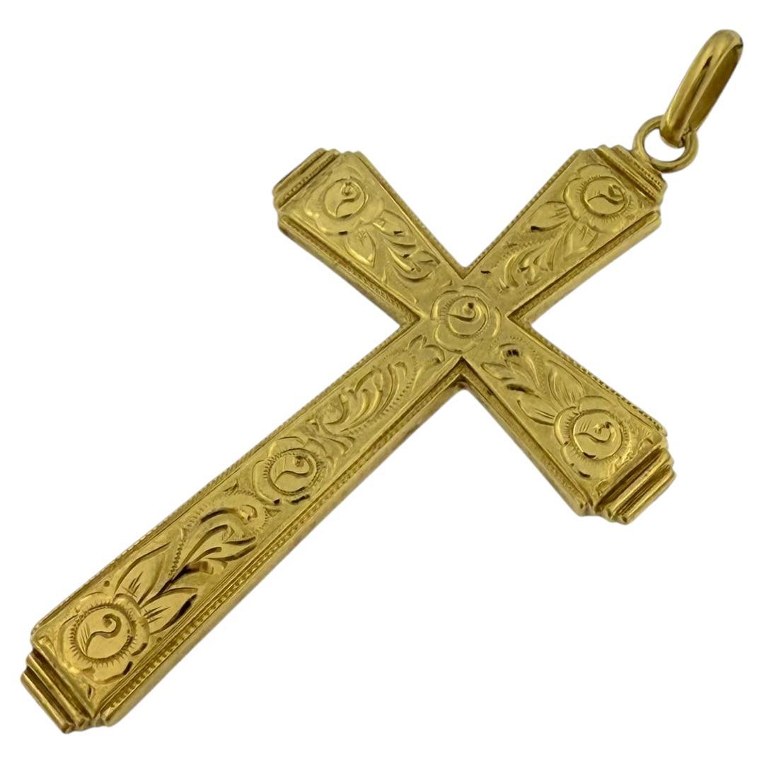 Croix française en or jaune 18 carats à motif de fleur