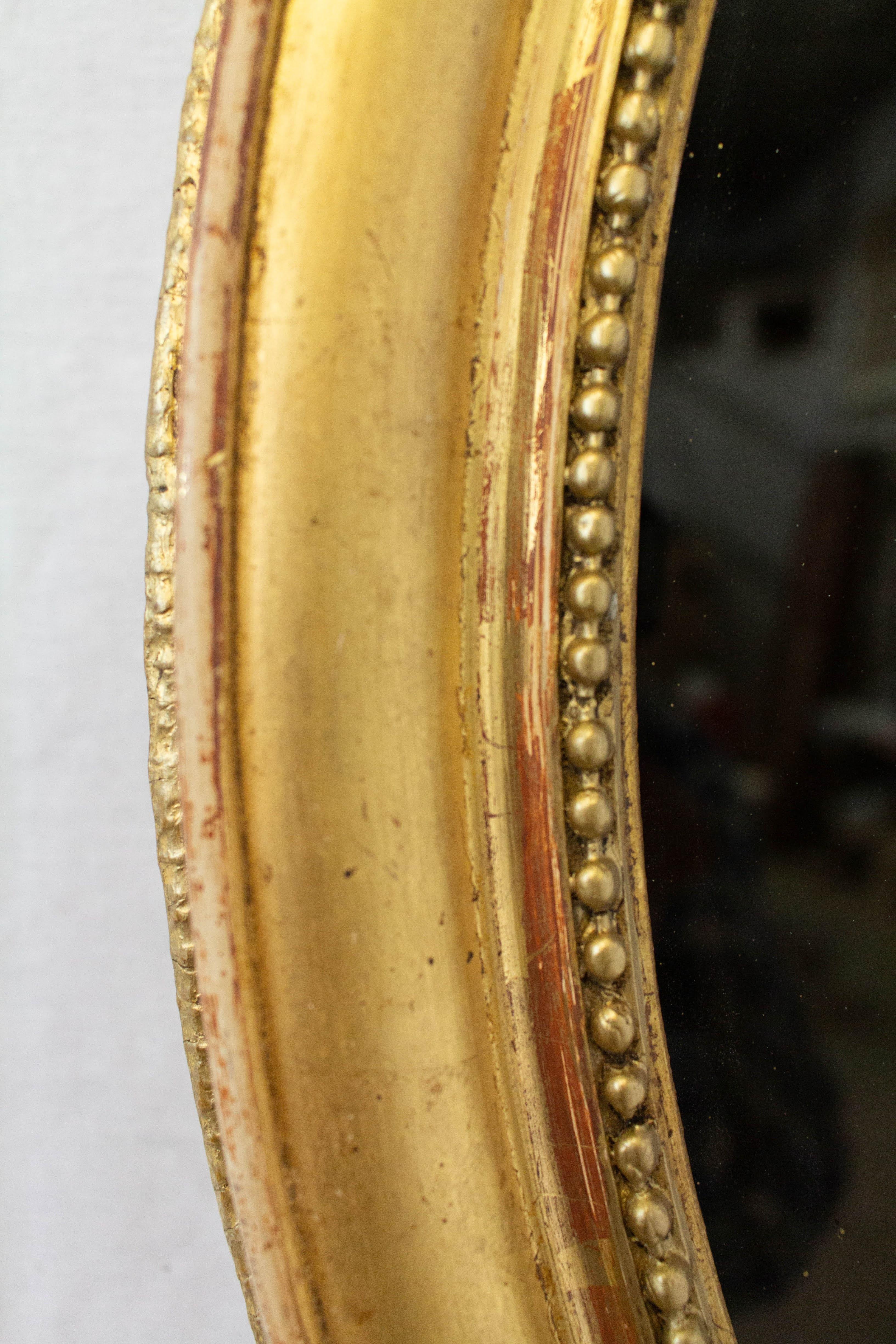French Crucifix Vitrine and Oval Frame, Late 19th Century For Sale 1