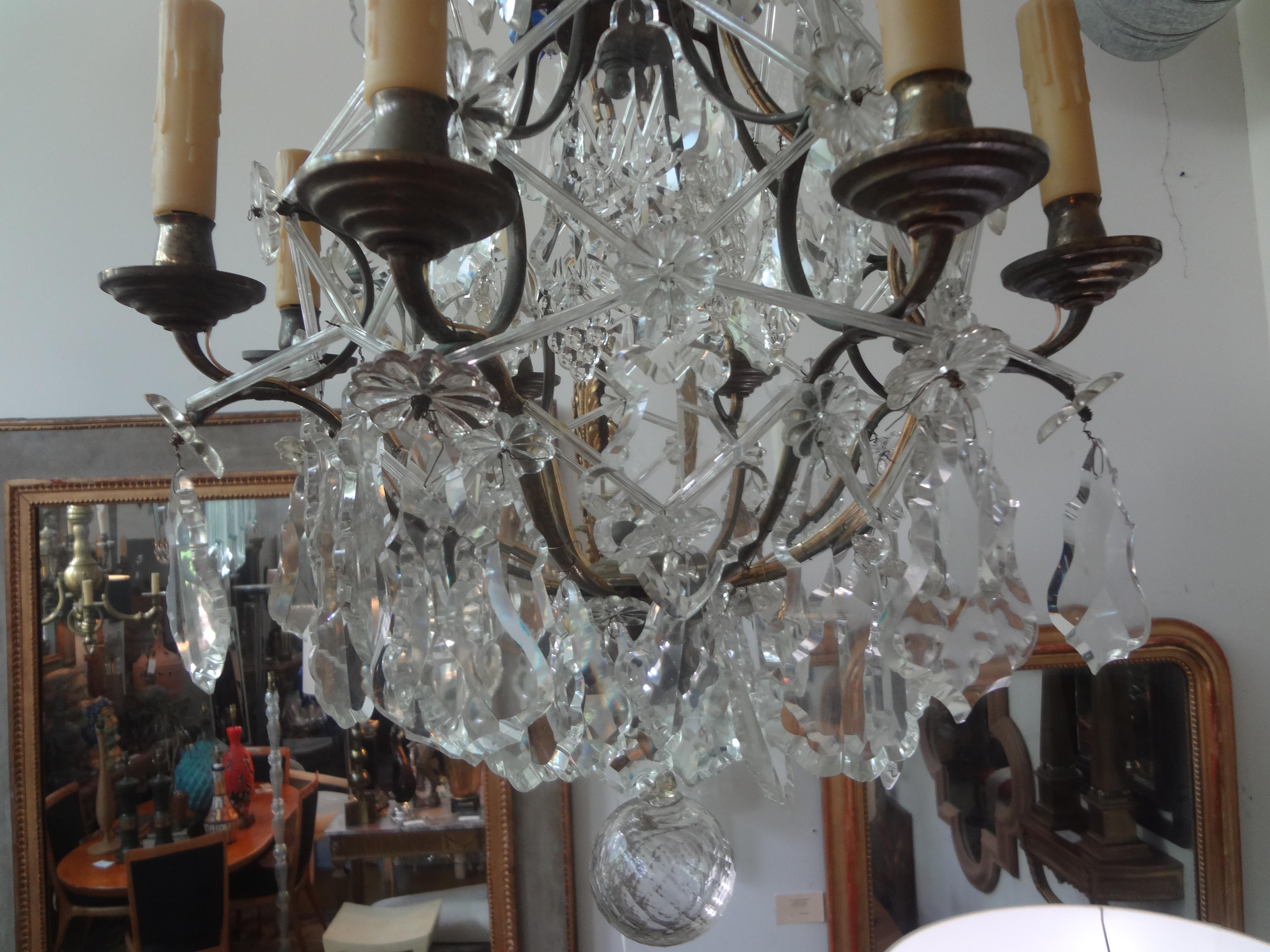 Rococo French Crystal and Bronze Chandelier Attributed to Maison Baguès For Sale