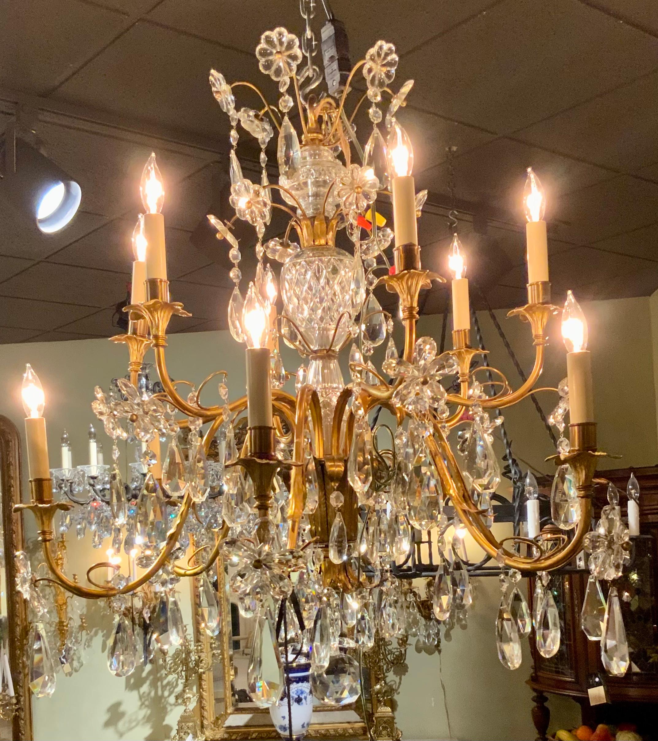 Crystal French crystal and bronze dore 10 light chandelier  For Sale