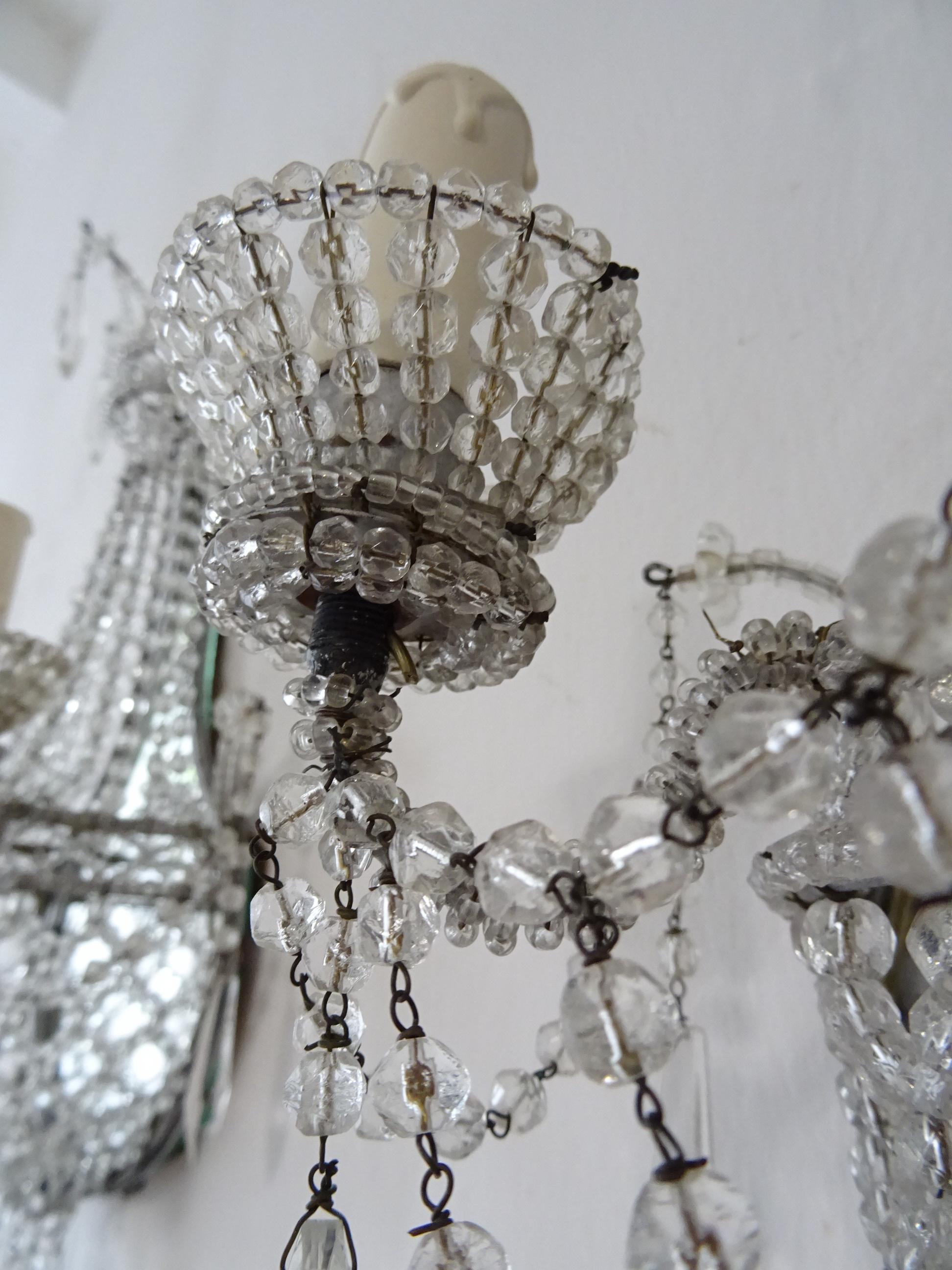 French Crystal Beaded Basket with Prisms and Mirrors Sconces, circa 1940 For Sale 5