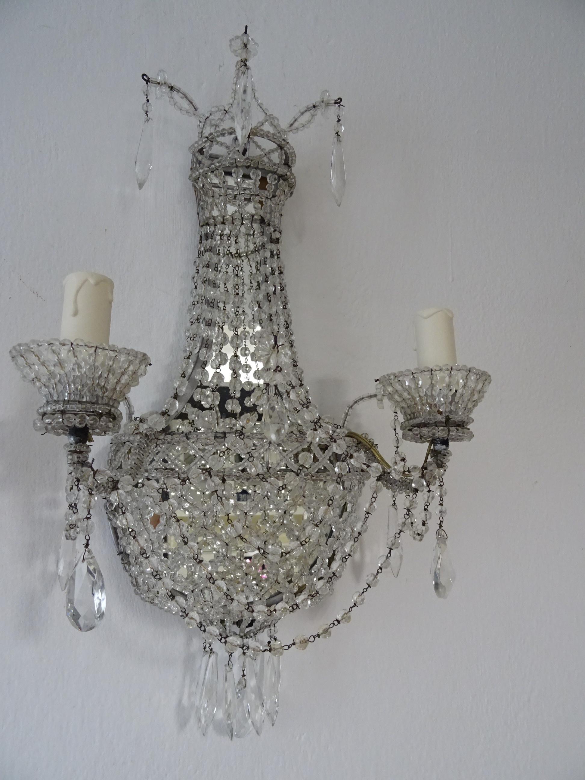 Mid-20th Century French Crystal Beaded Basket with Prisms and Mirrors Sconces, circa 1940 For Sale