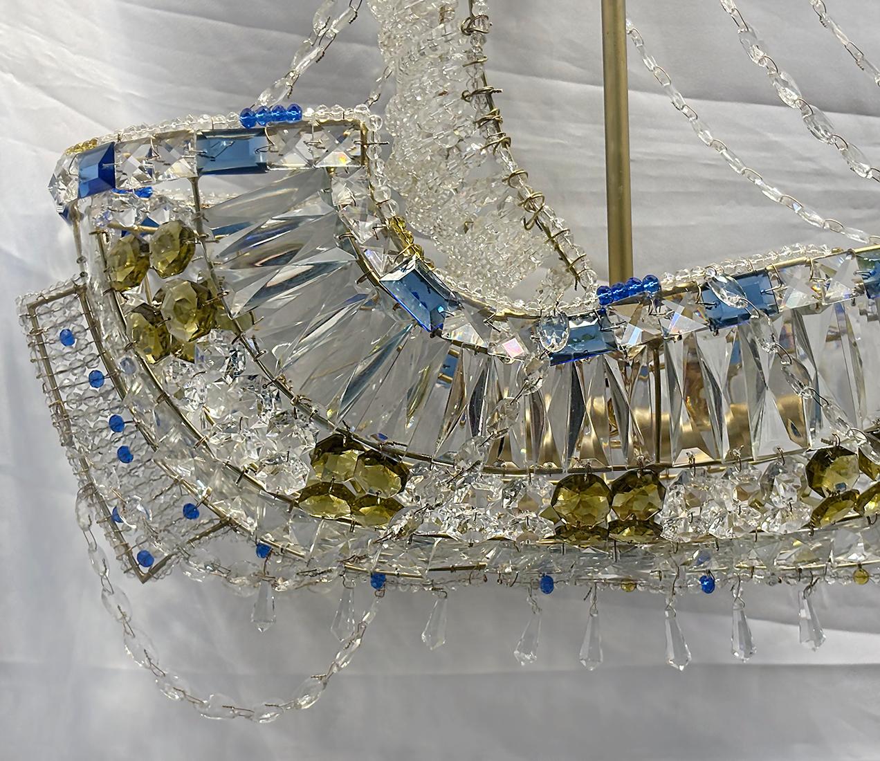 Cristallo Lampadario francese di cristallo a forma di nave in vendita