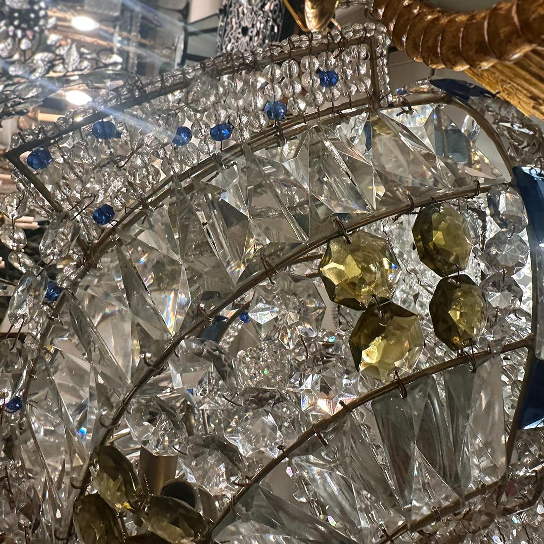 Lampadario francese di cristallo a forma di nave in vendita 2