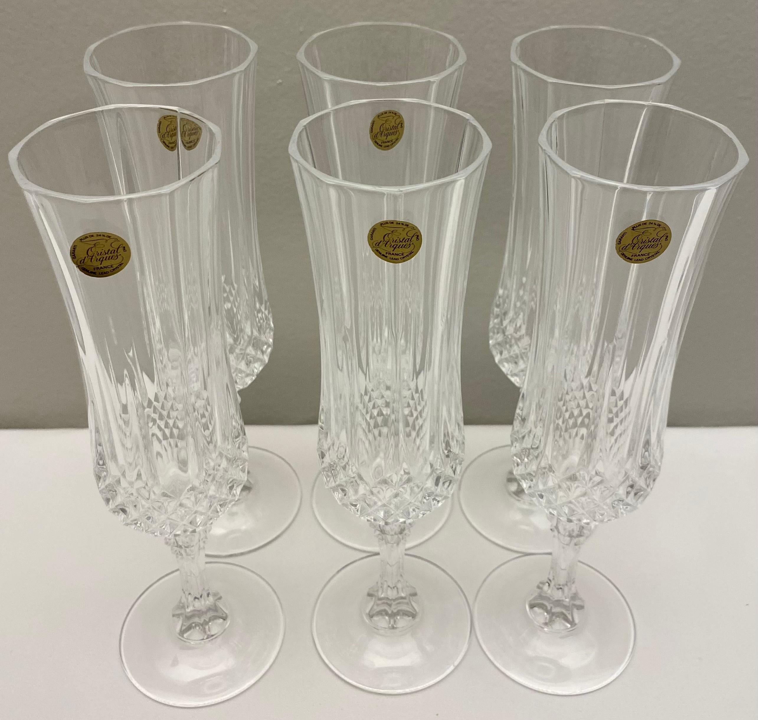 French Crystal Champagne Flutes, Set of 6 in Original Box For Sale 2