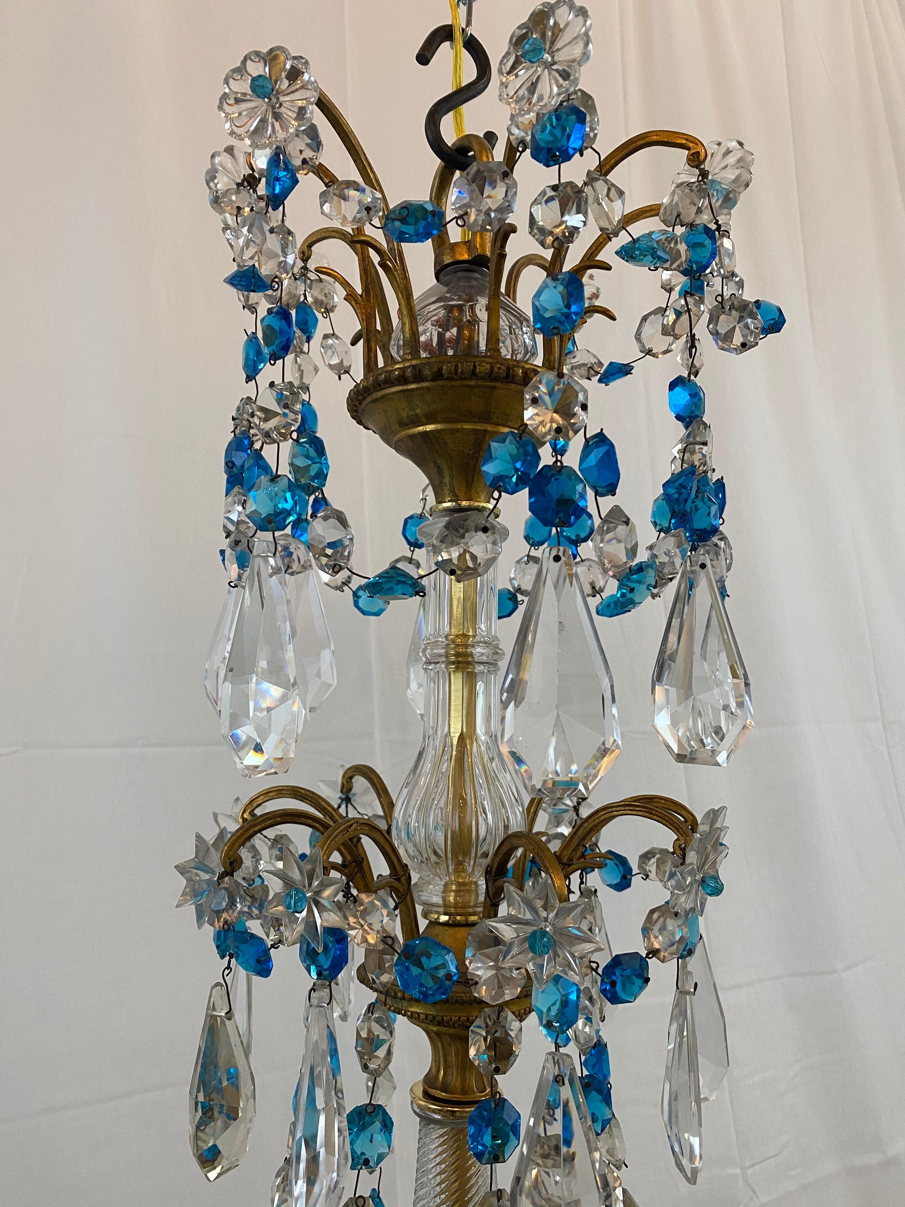 French Crystal Chandelier In Excellent Condition For Sale In Dallas, TX