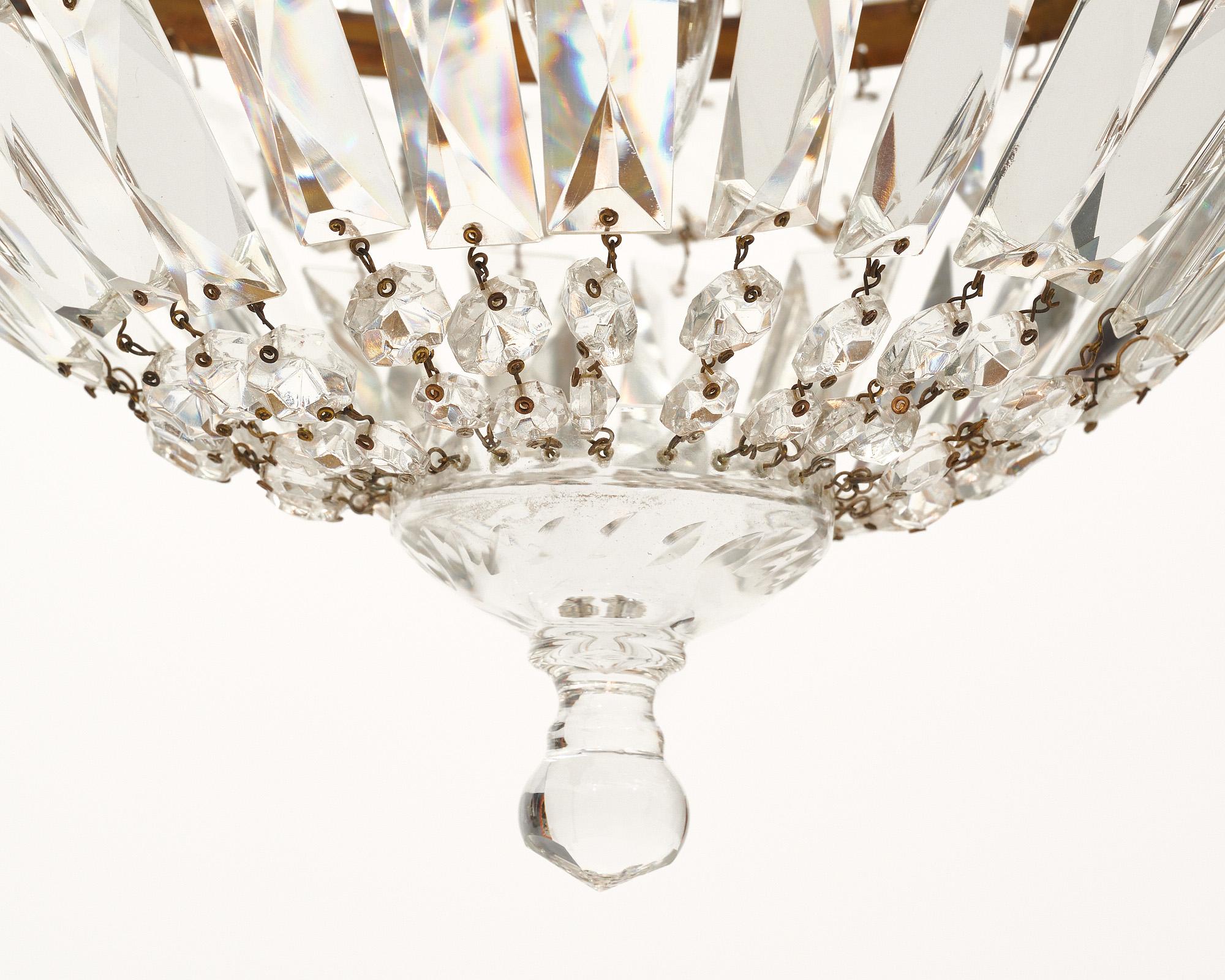 Lampadario di cristallo francese In condizioni buone in vendita a Austin, TX