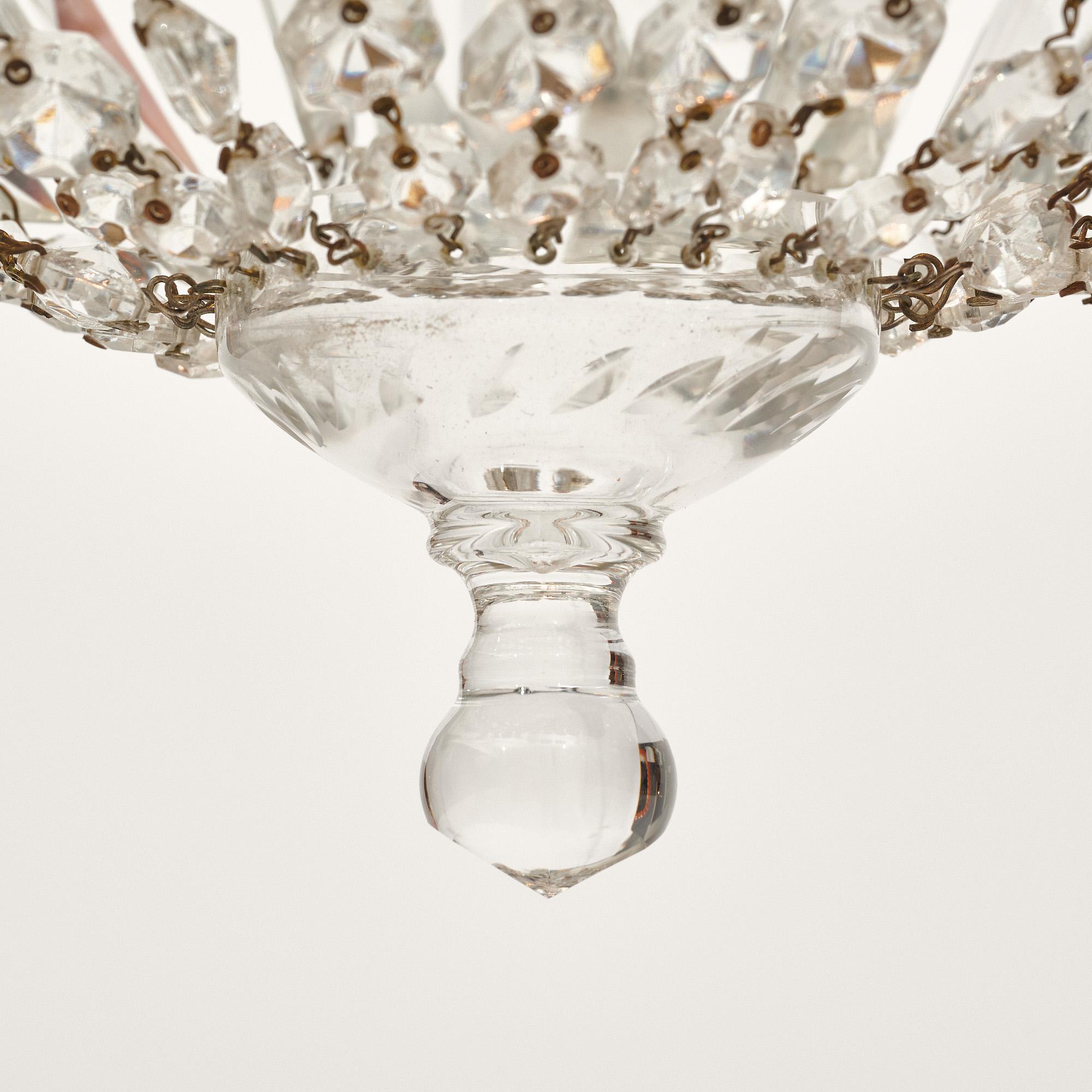 Lampadario di cristallo francese in vendita 1