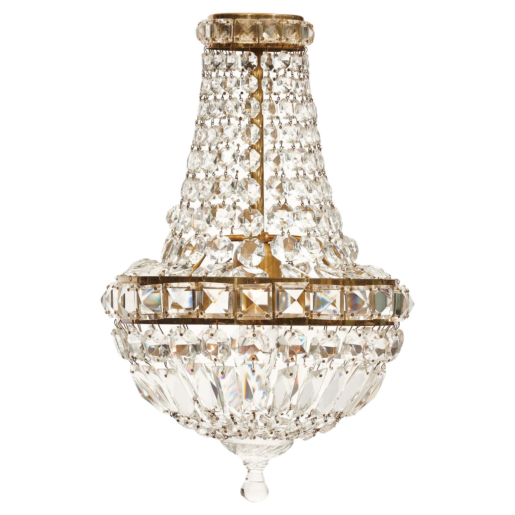 Lampadario di cristallo francese