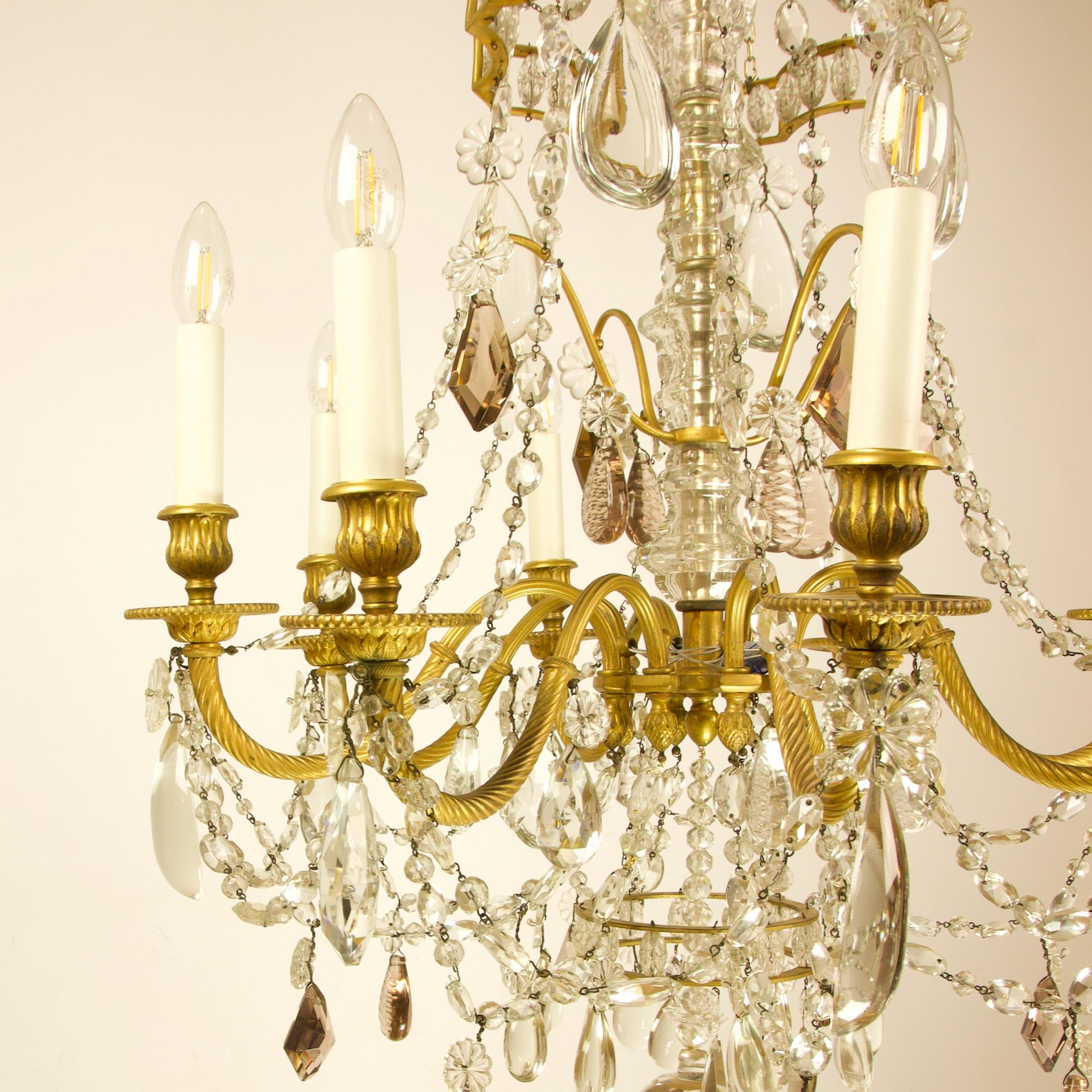 French Crystal-Cut and Gilt Bronze Louis XVI Chandelier Attr. to Maison Baguès 2
