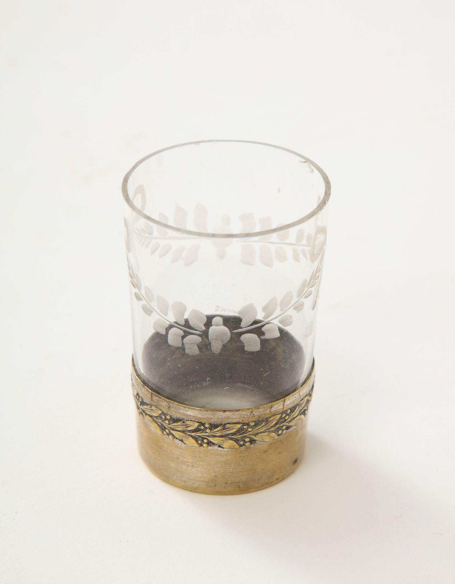 French Crystal Etched Liqueur Set and Glasses In Good Condition For Sale In New York, NY