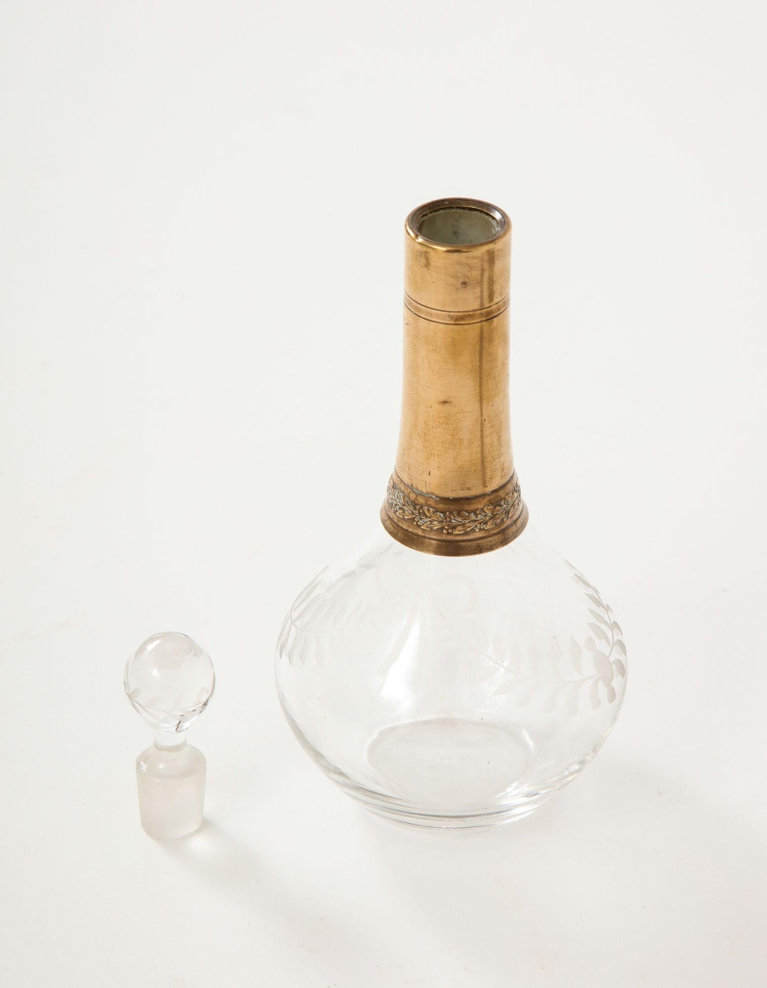Service à liqueur et verres en cristal français gravé en vente 1