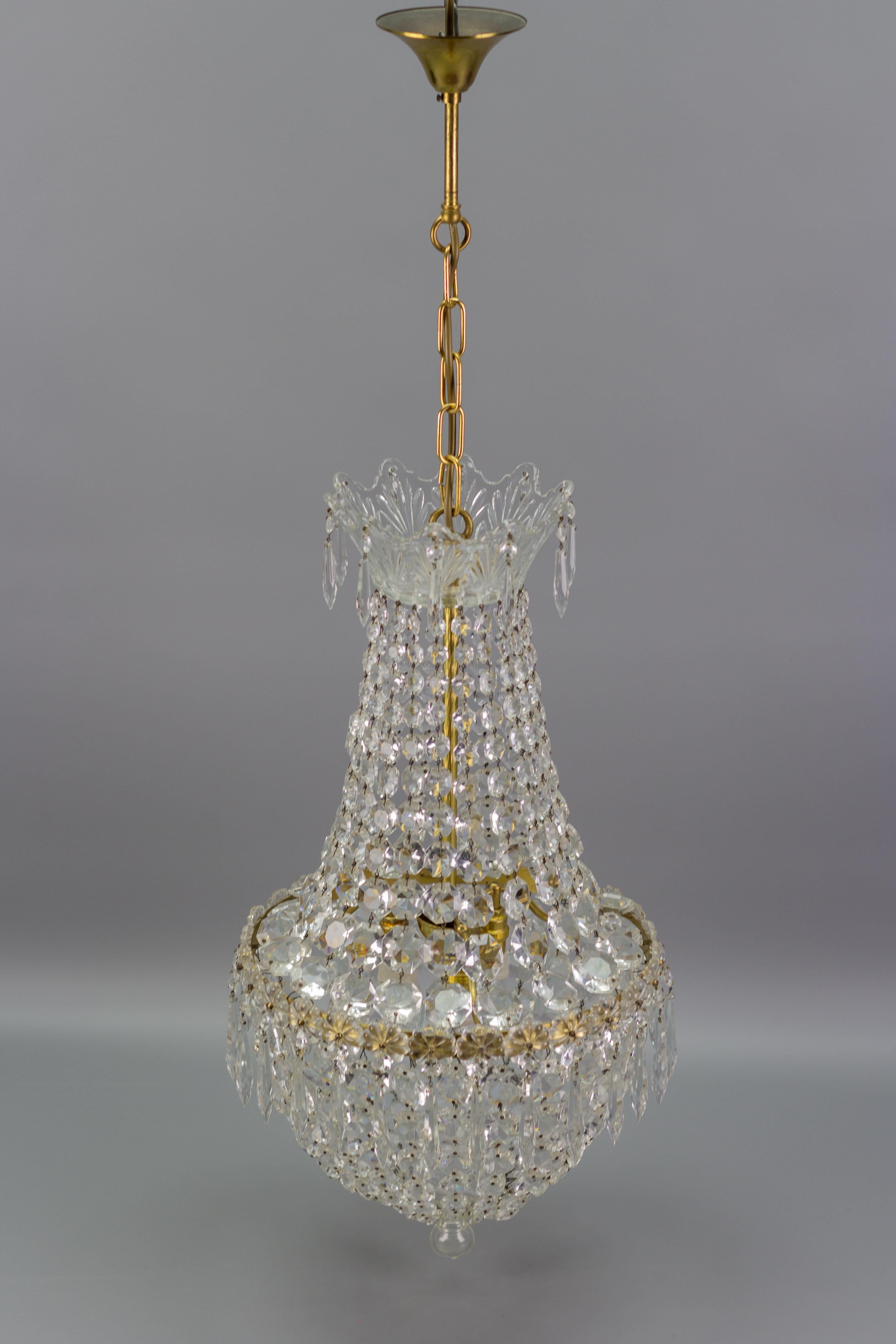 French Crystal Glass and Brass Three-Light Basket Chandelier 11