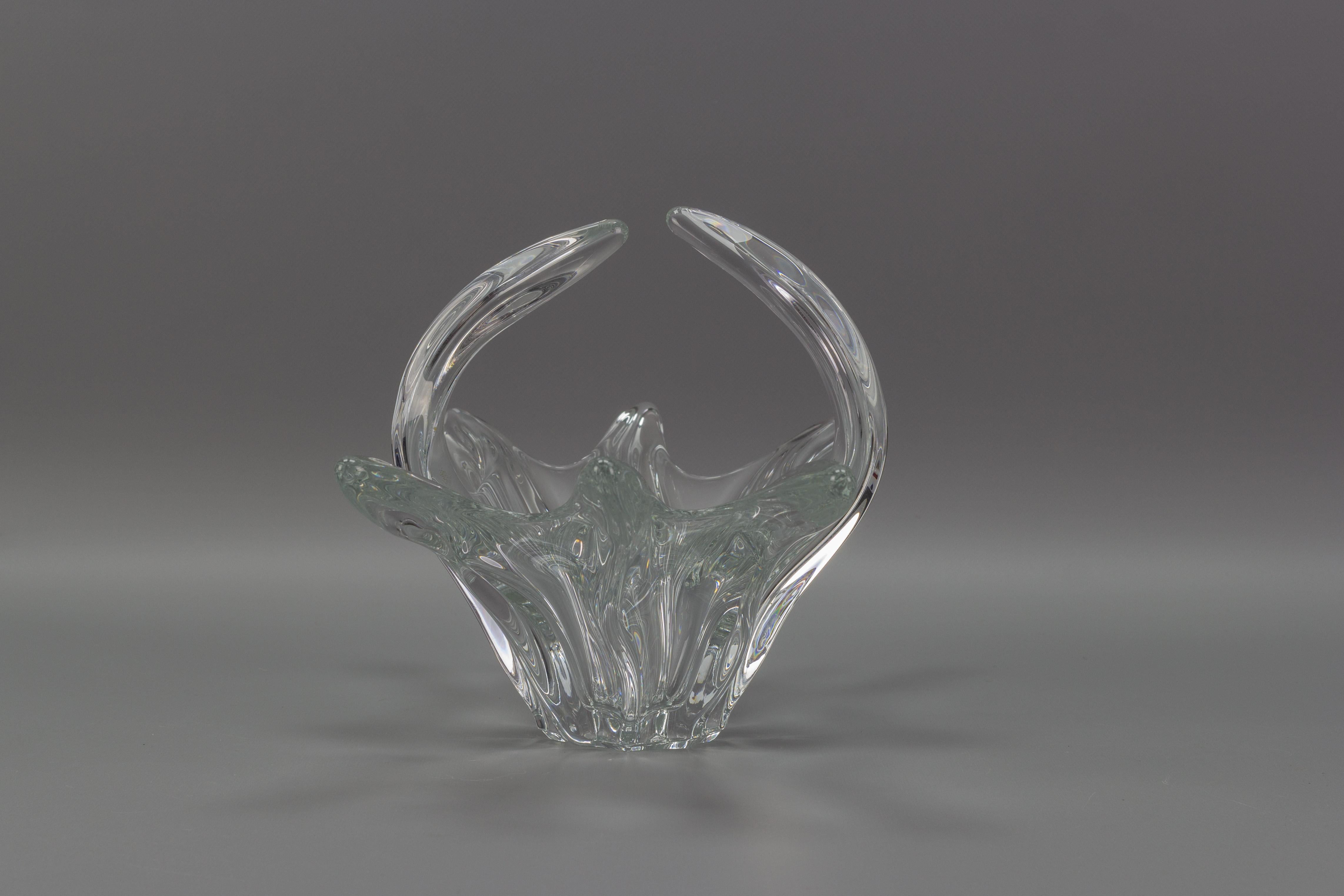 French Crystal Glass Fruit Bowl or Centerpiece by Art Vannes France, 1960s For Sale 6